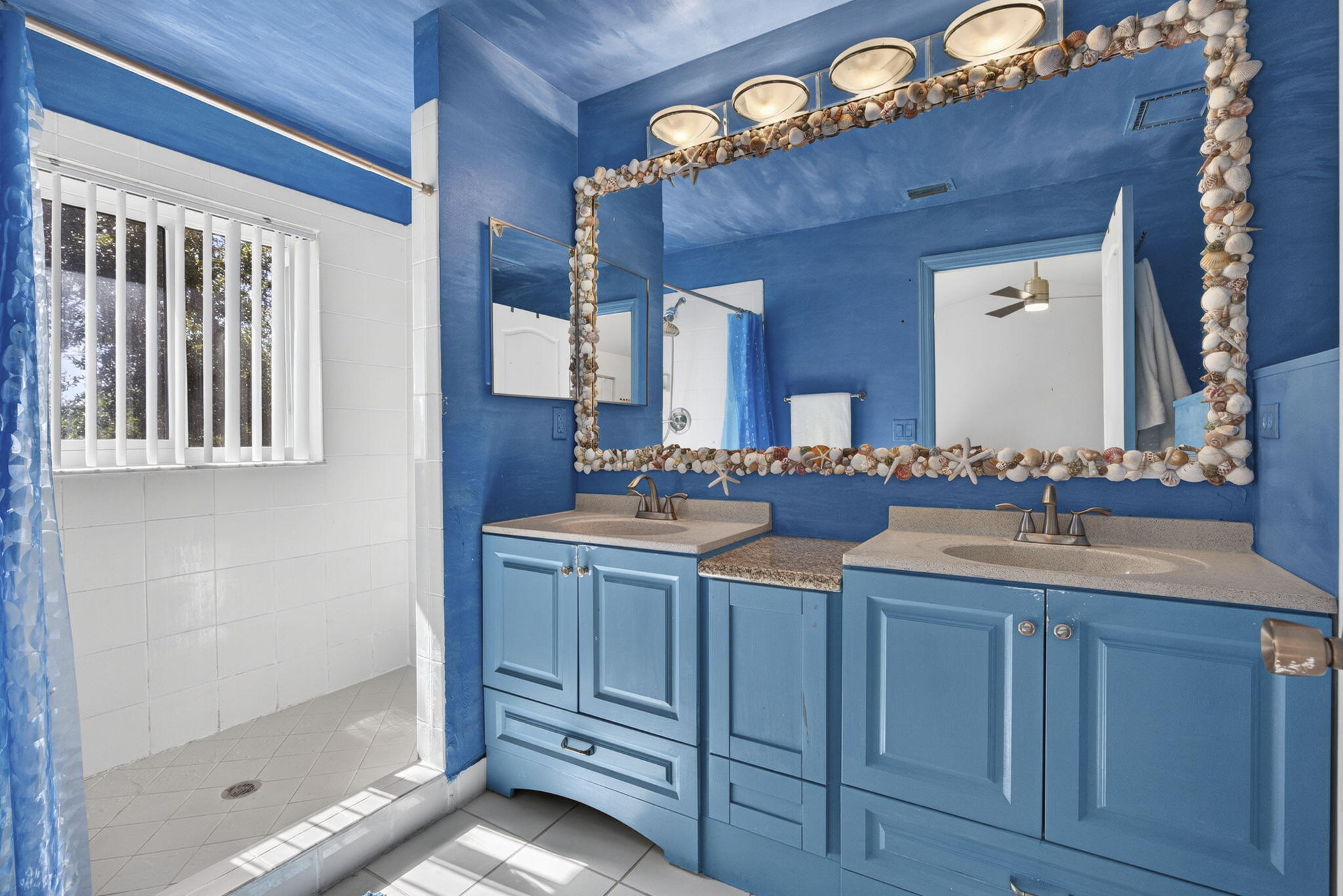 SEMINOLE ESTATES & TOWNHOMES - Residential