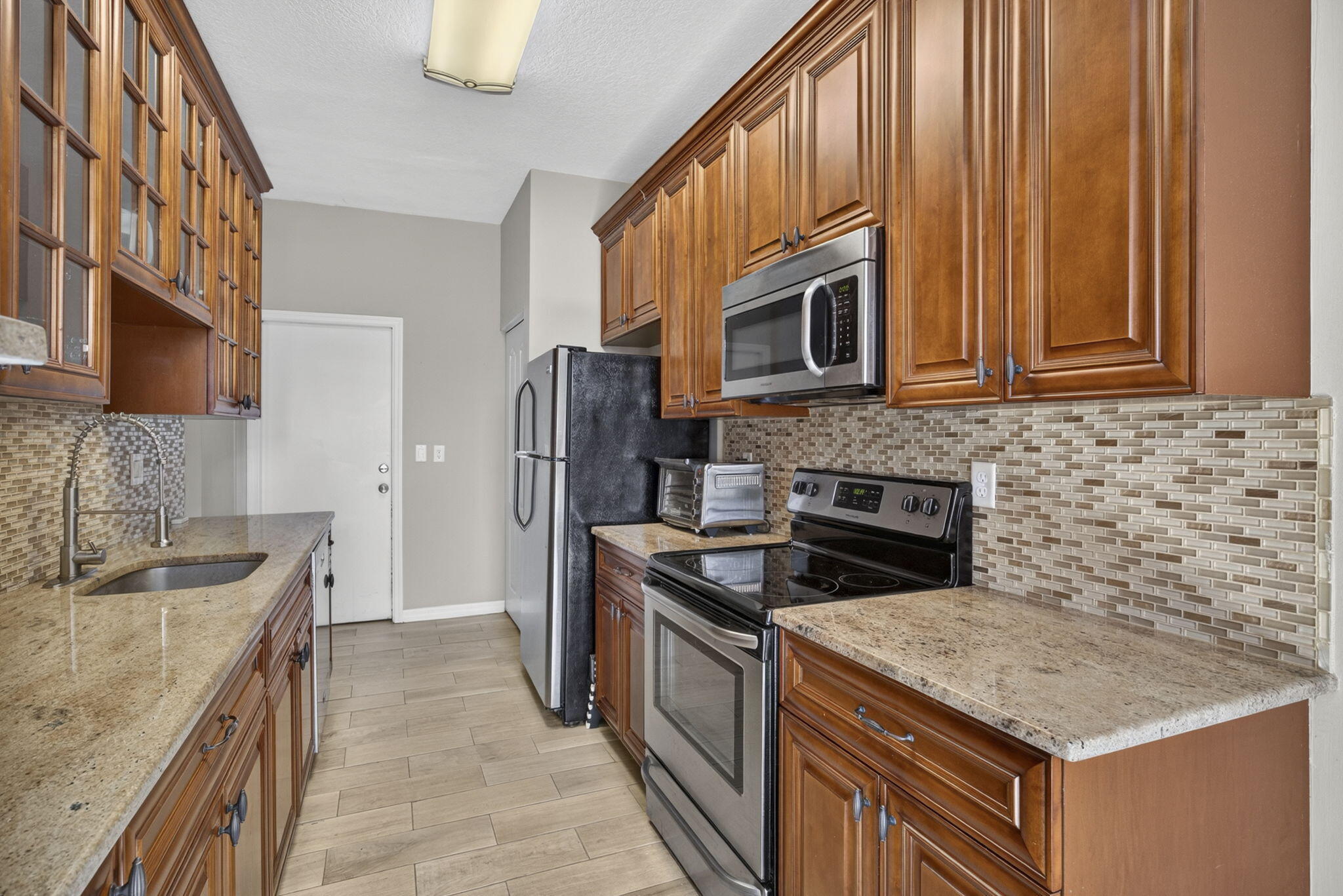 SEMINOLE ESTATES & TOWNHOMES - Residential