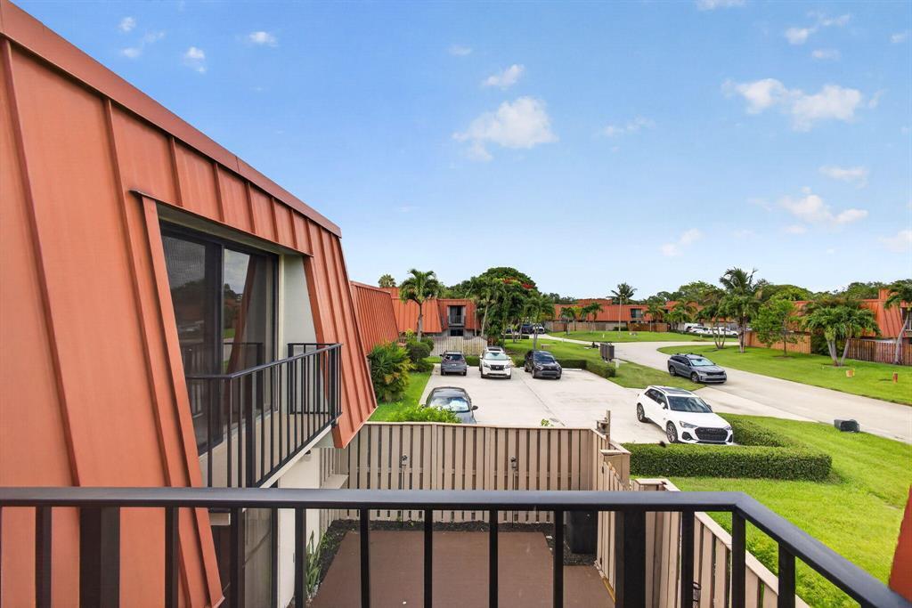 MERIDIAN PARK - Residential