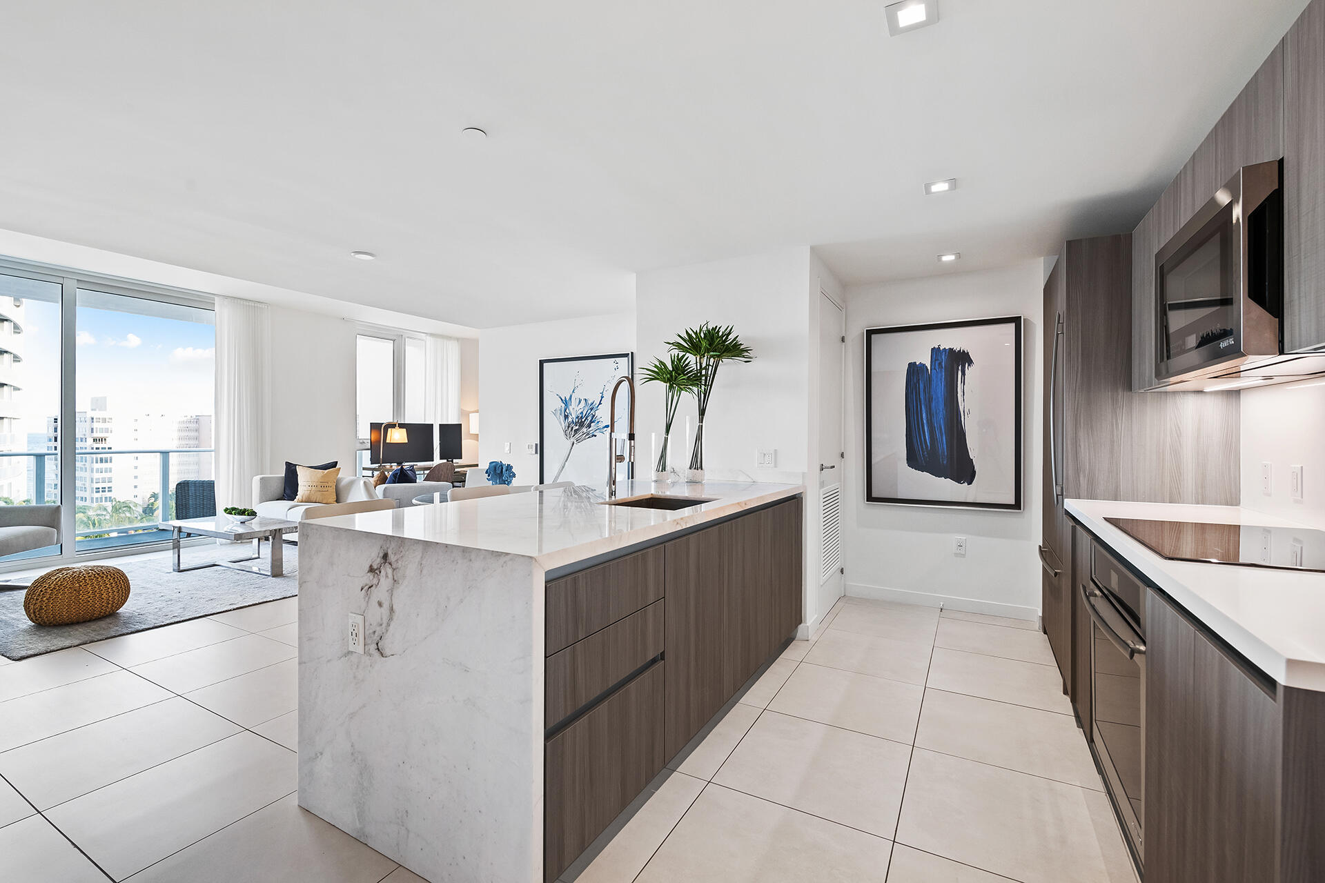 TIFFANY HOUSE CONDO - Residential