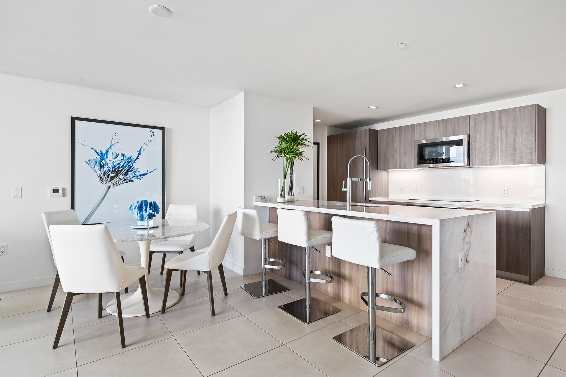 TIFFANY HOUSE CONDO - Residential