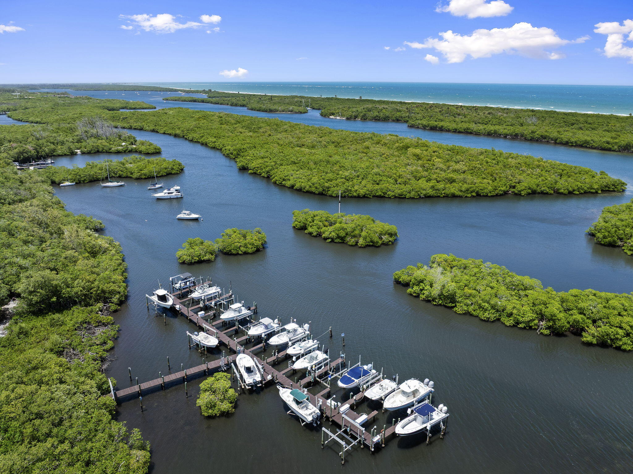 PILOTS COVE - Residential