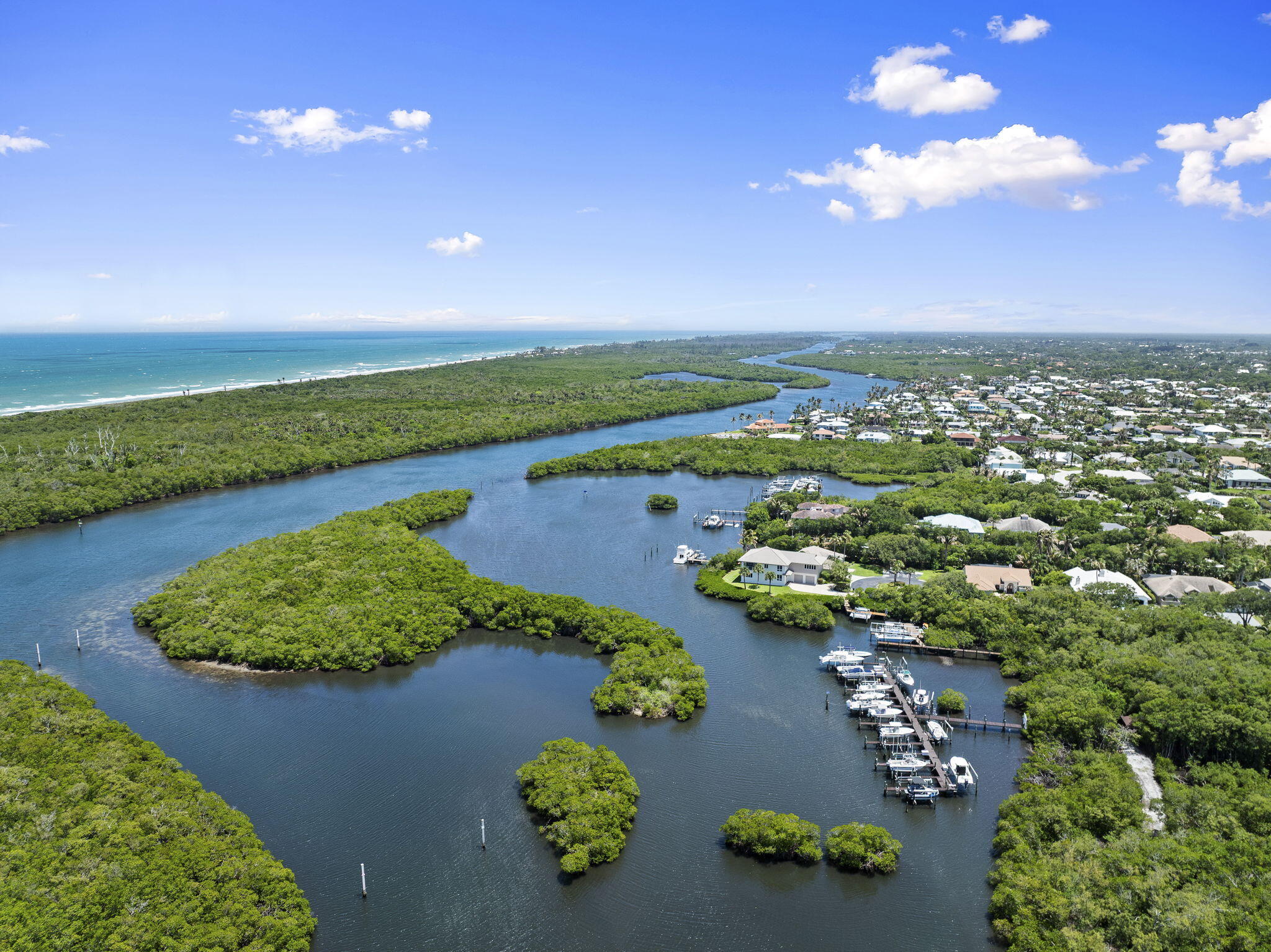 PILOTS COVE - Residential