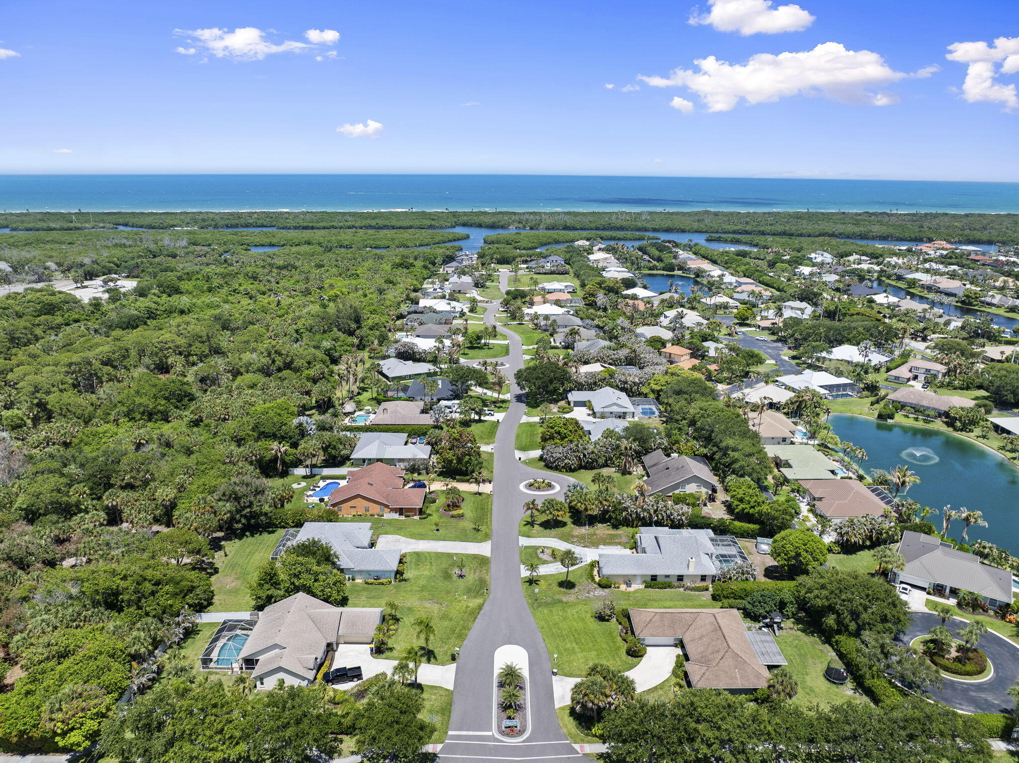 PILOTS COVE - Residential