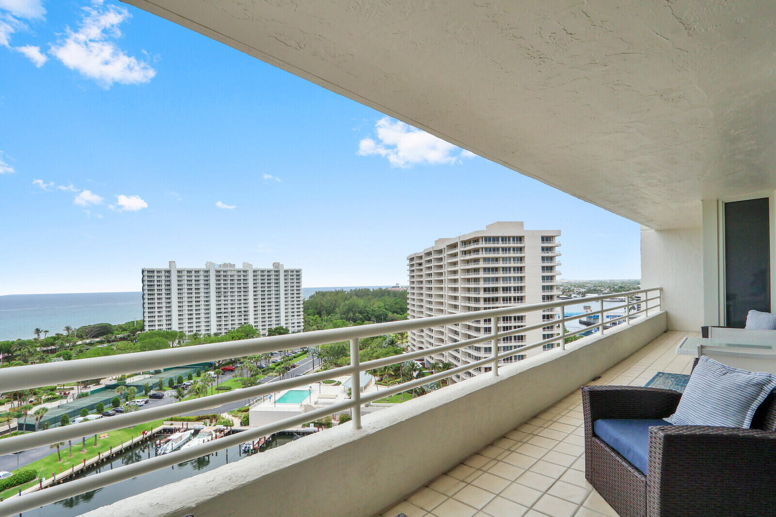SEA RANCH CLUB OF BOCA - Residential Lease