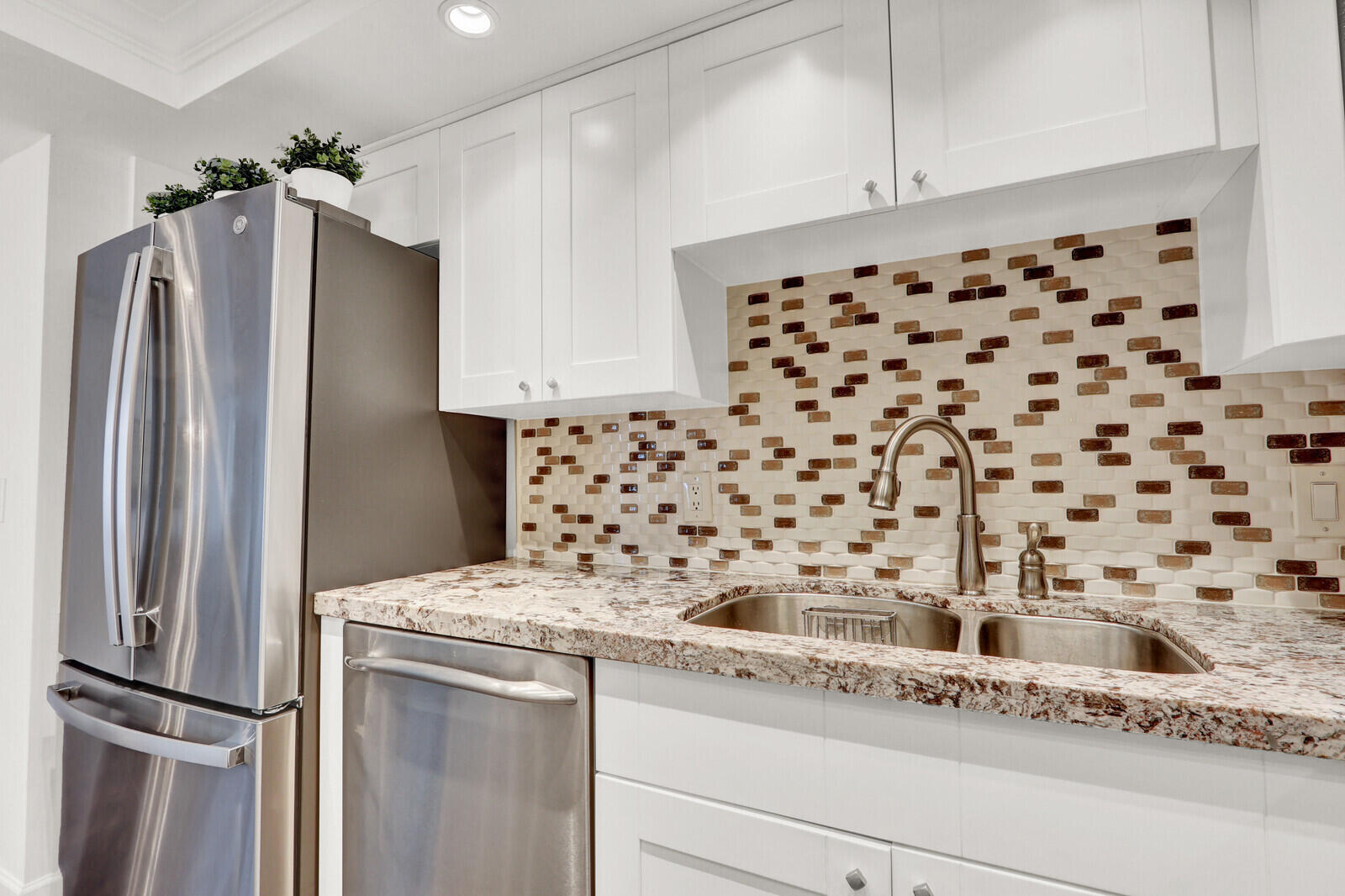 SEA RANCH CLUB OF BOCA - Residential Lease