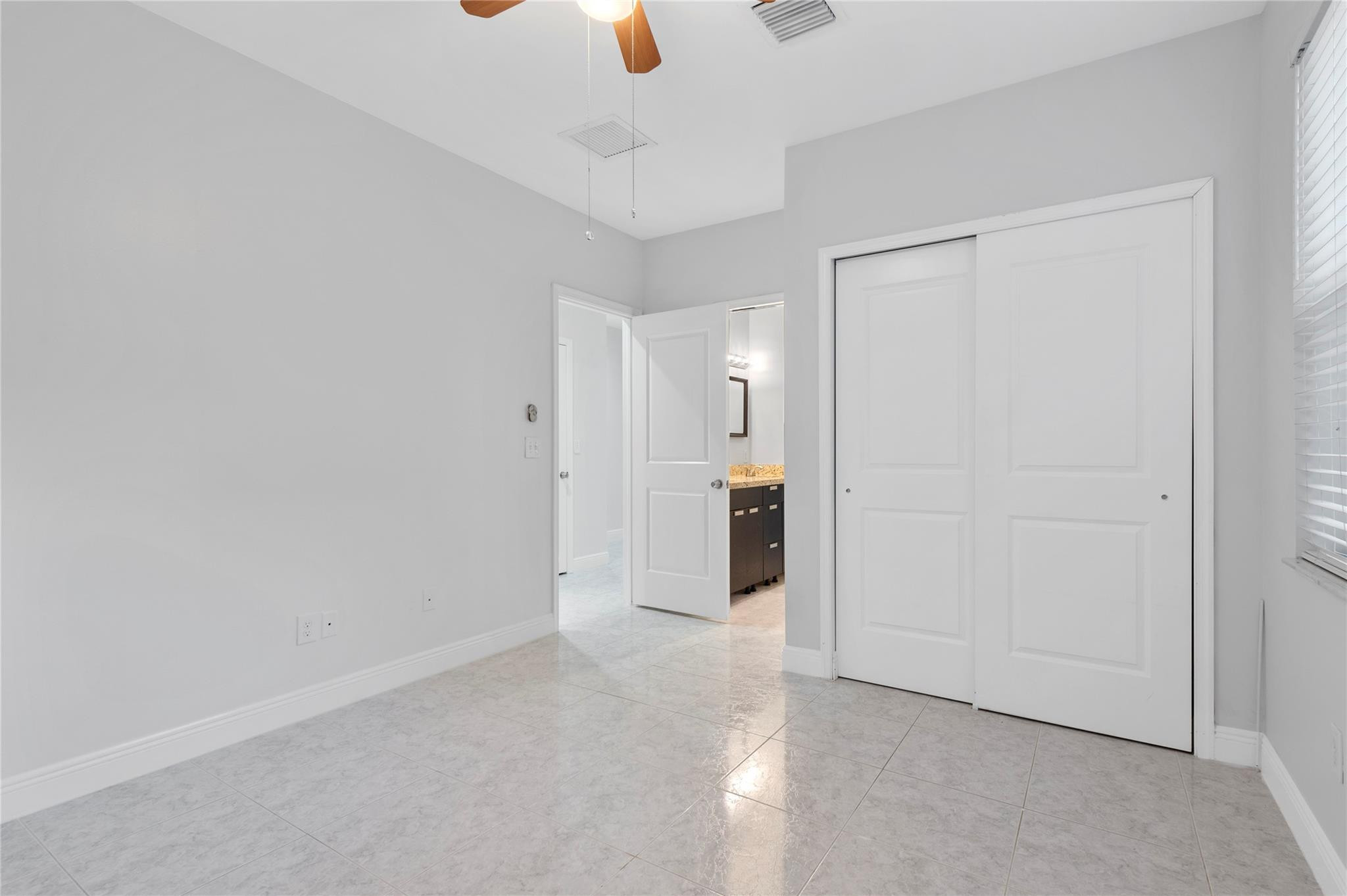 Croissant Park - Residential Lease