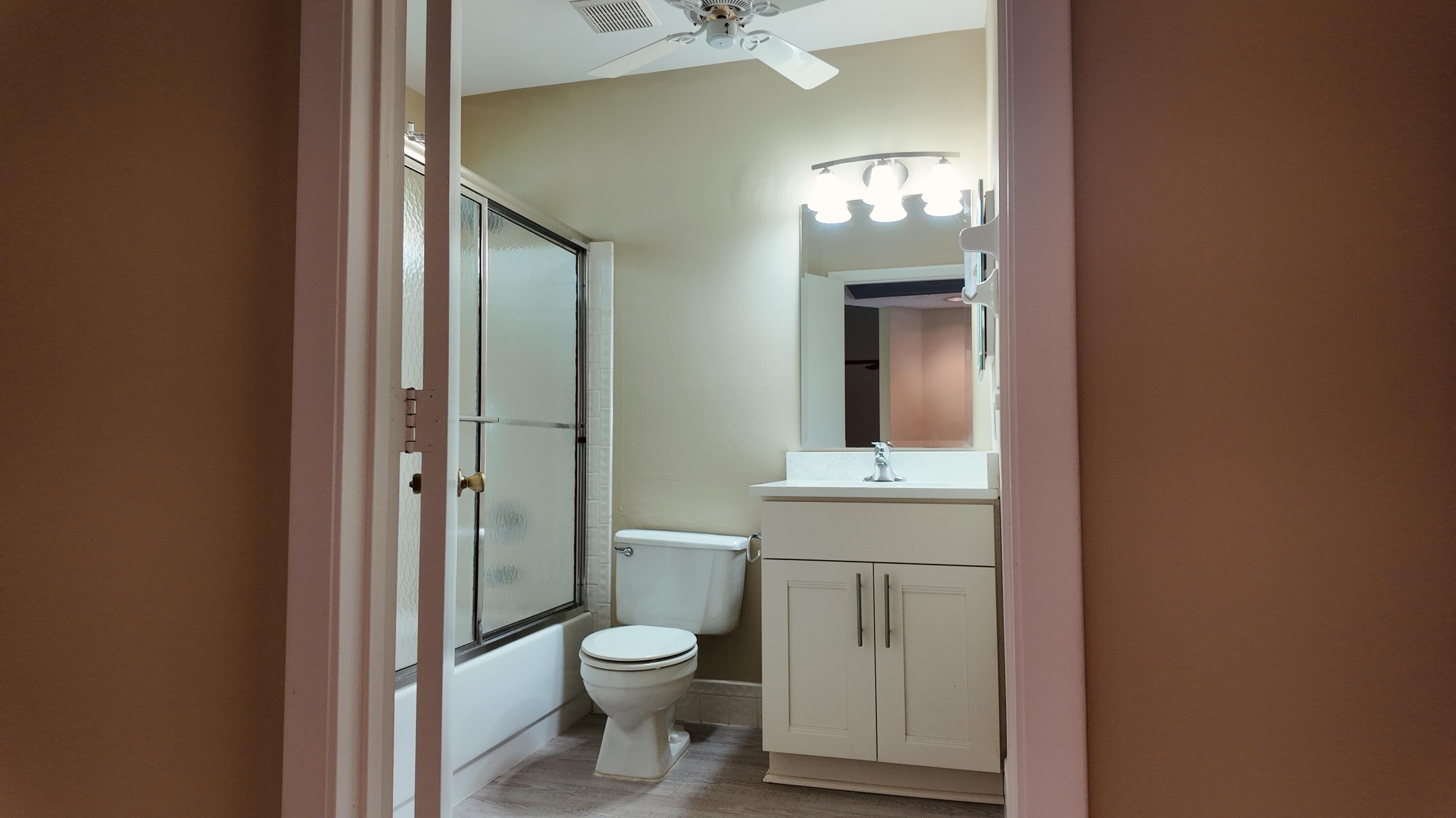 ALEXANDRA VILLAGE CONDO - Residential Lease