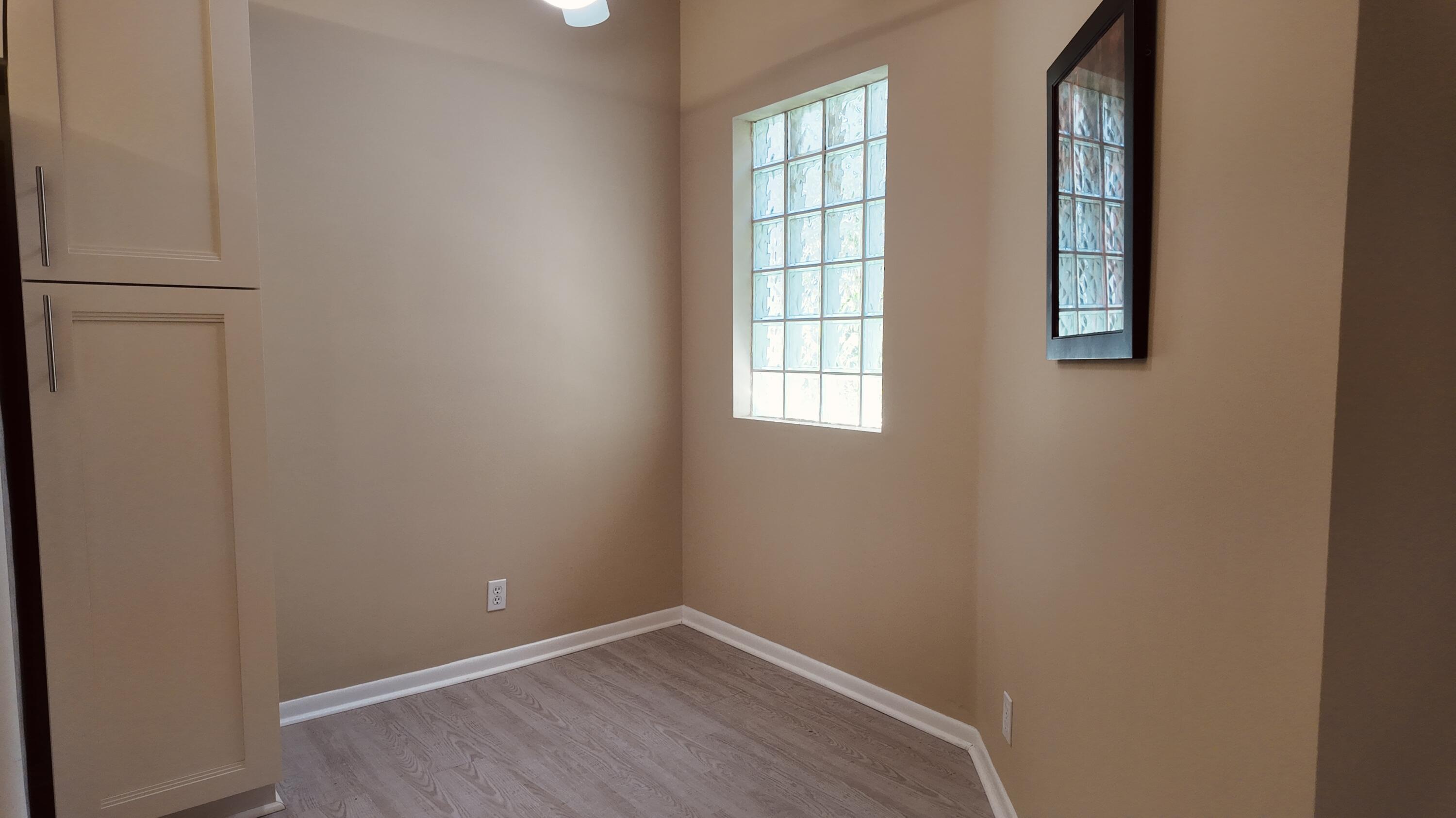 ALEXANDRA VILLAGE CONDO - Residential Lease