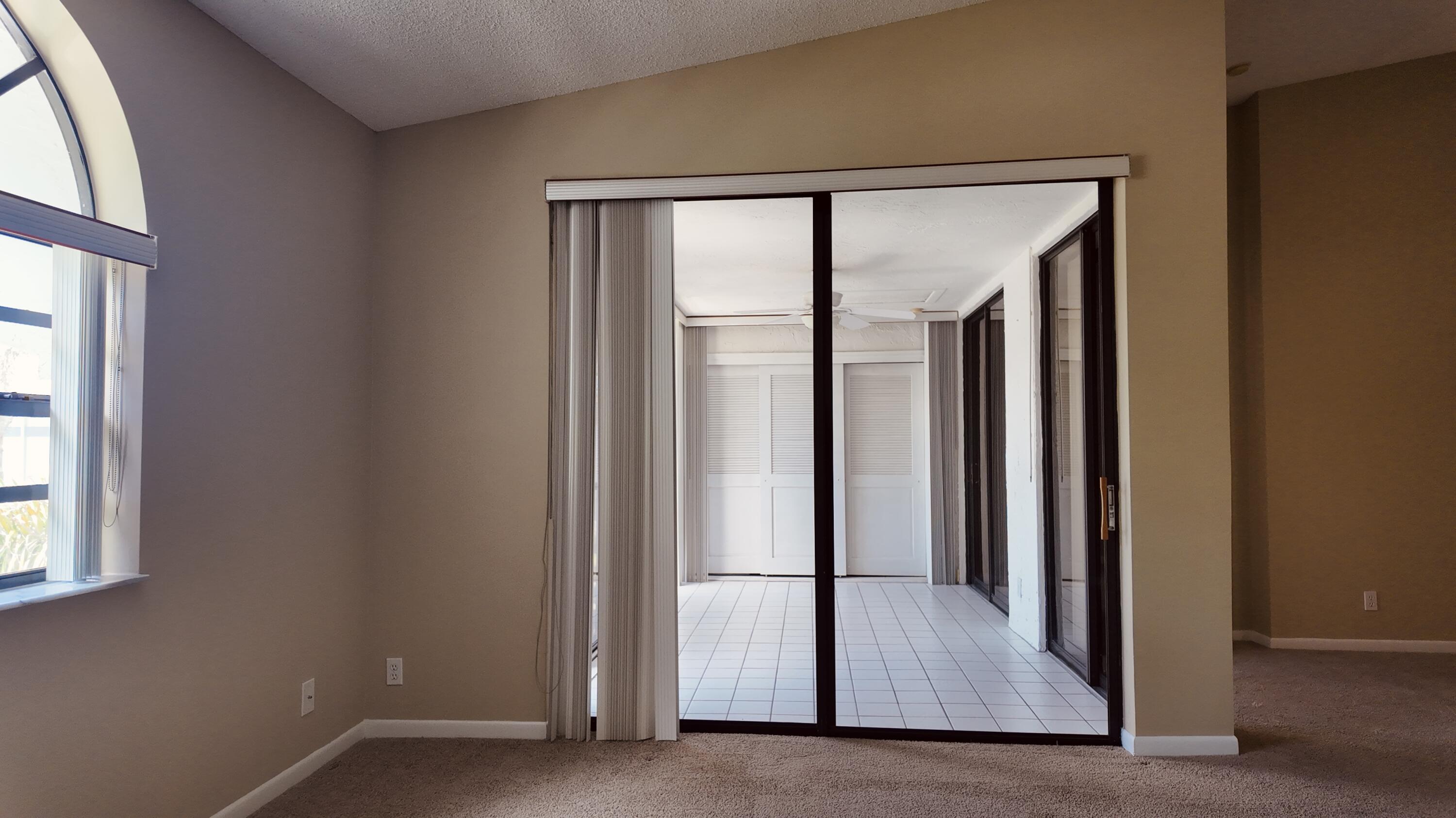 ALEXANDRA VILLAGE CONDO - Residential Lease