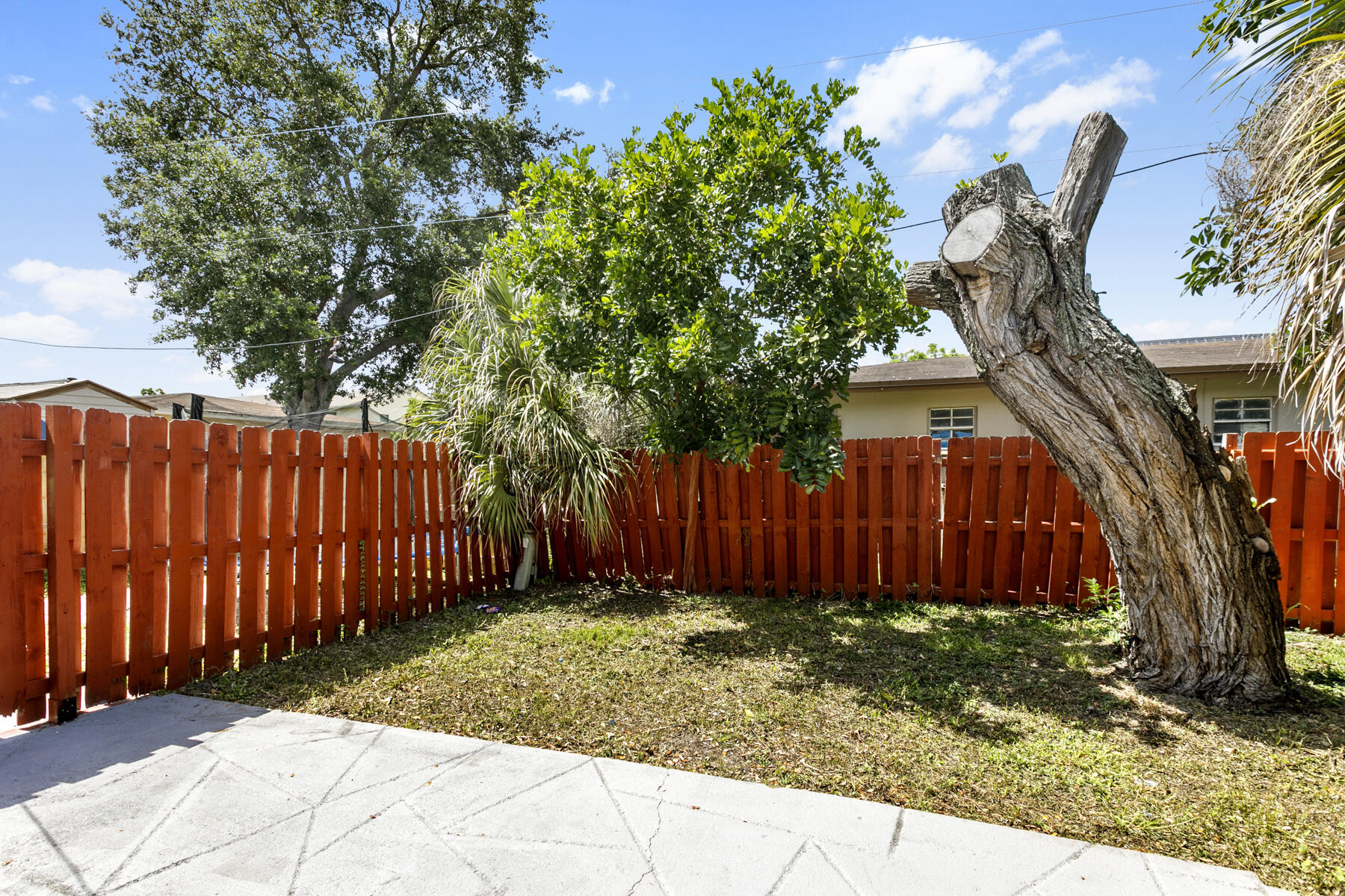 TIMBER PINES WEST - Residential Lease