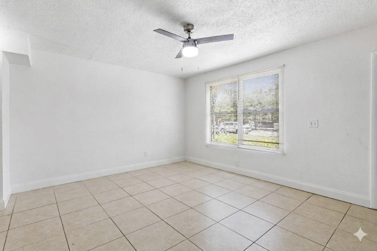 TIMBER PINES WEST - Residential Lease
