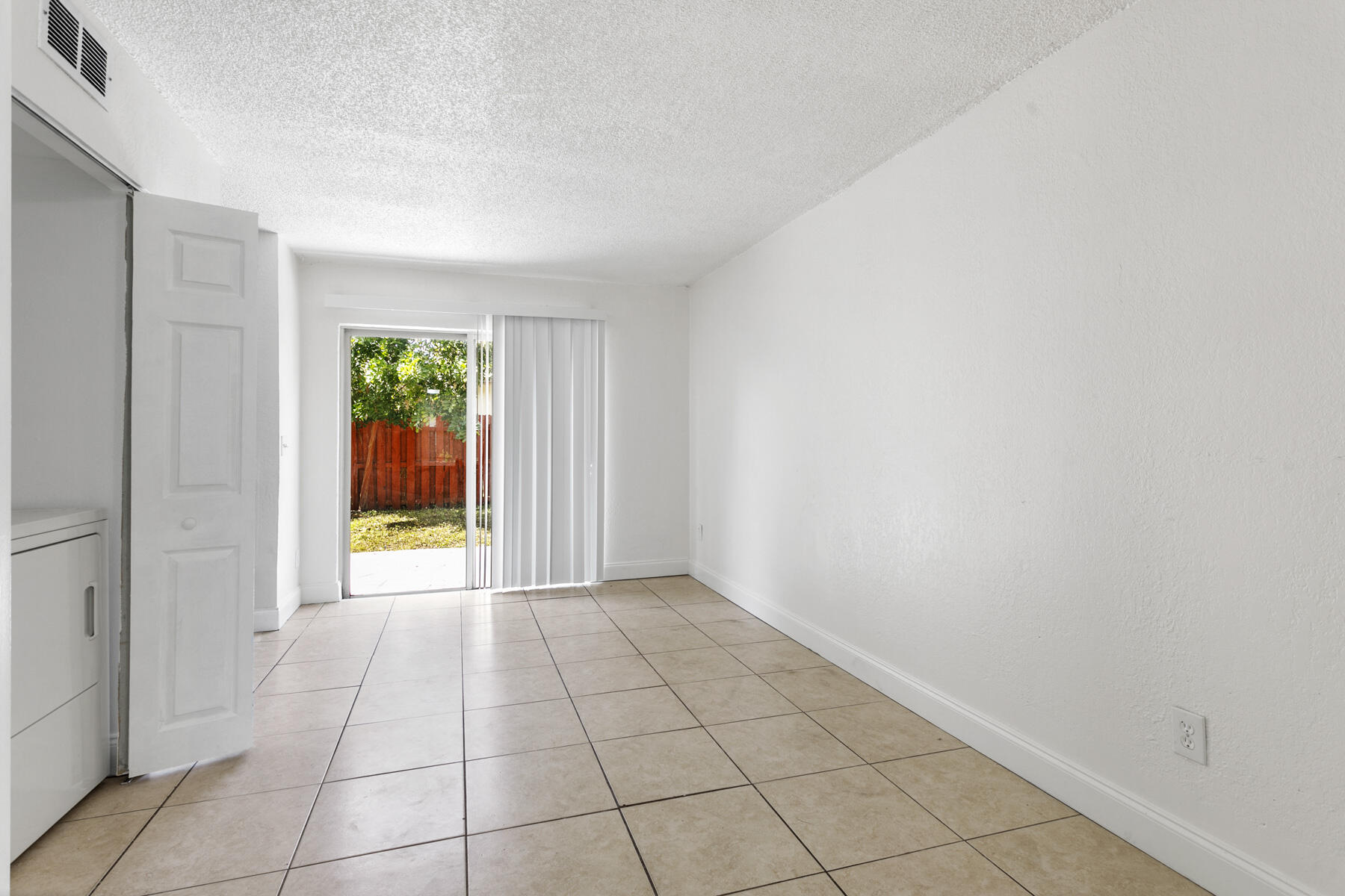 TIMBER PINES WEST - Residential Lease
