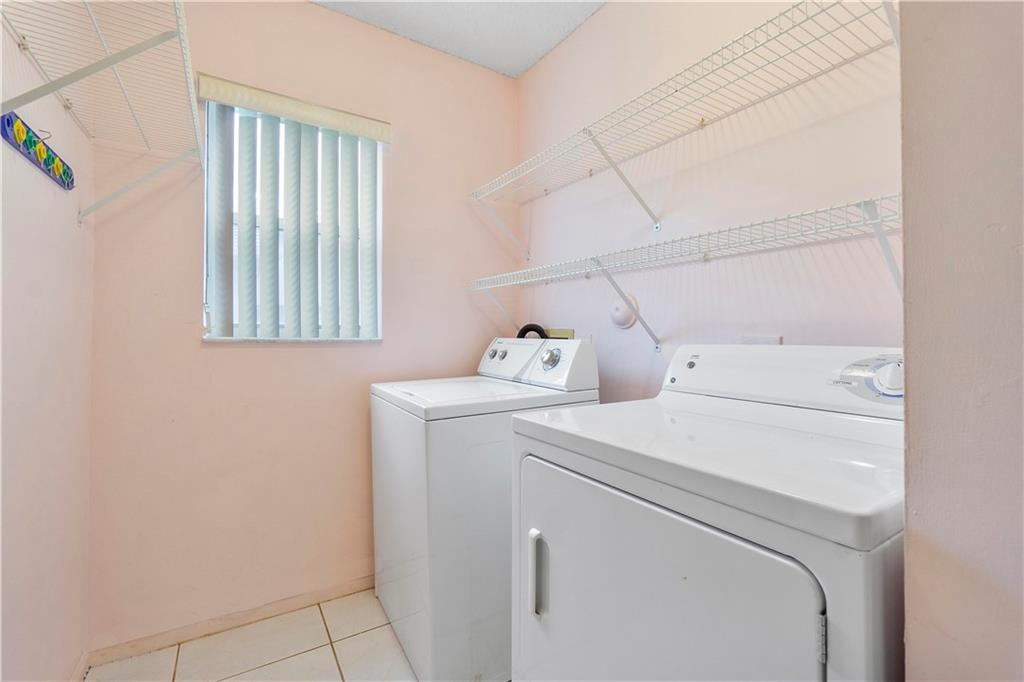 WESTVIEW VILLAGE 147-16 B - Residential