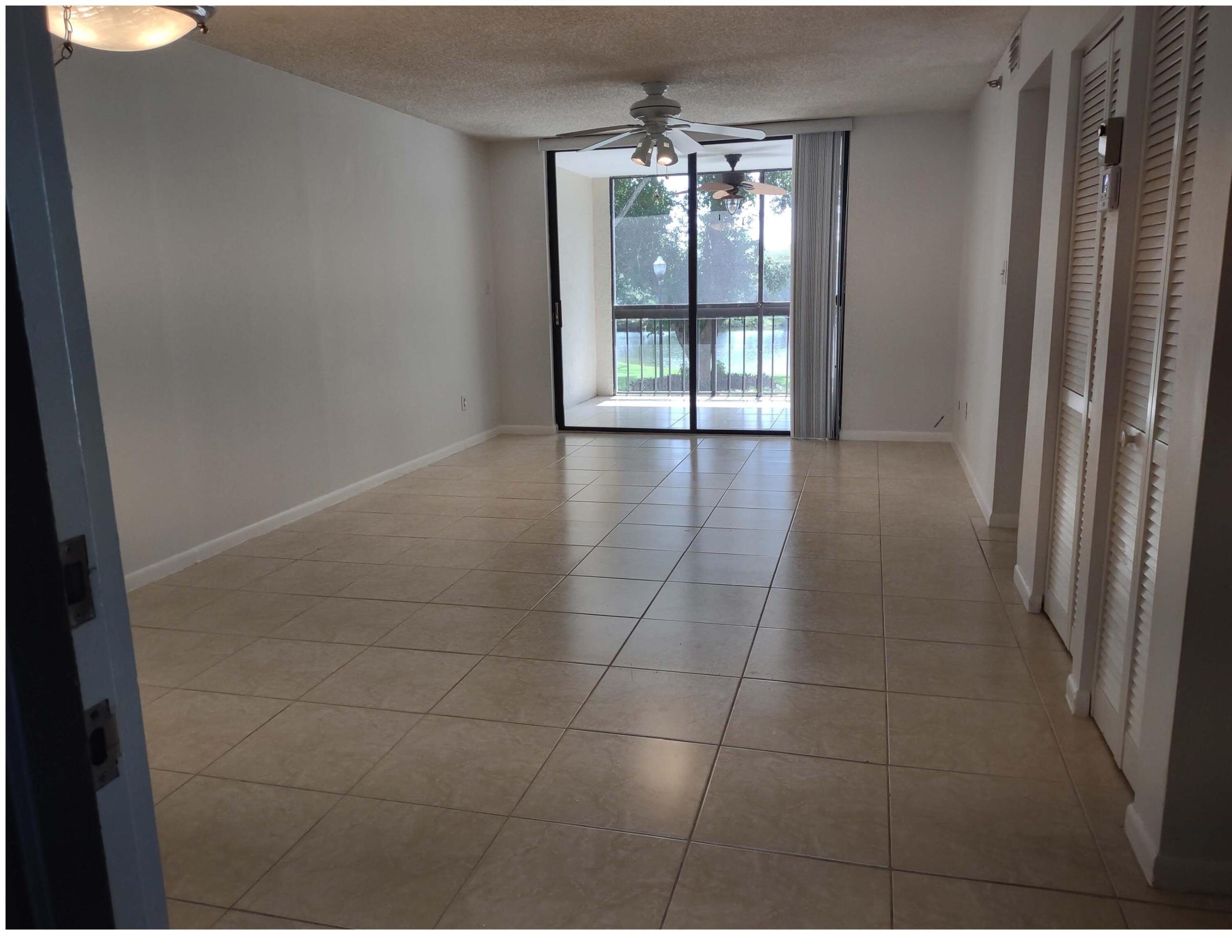 LAKESIDE CONDO - Residential Lease