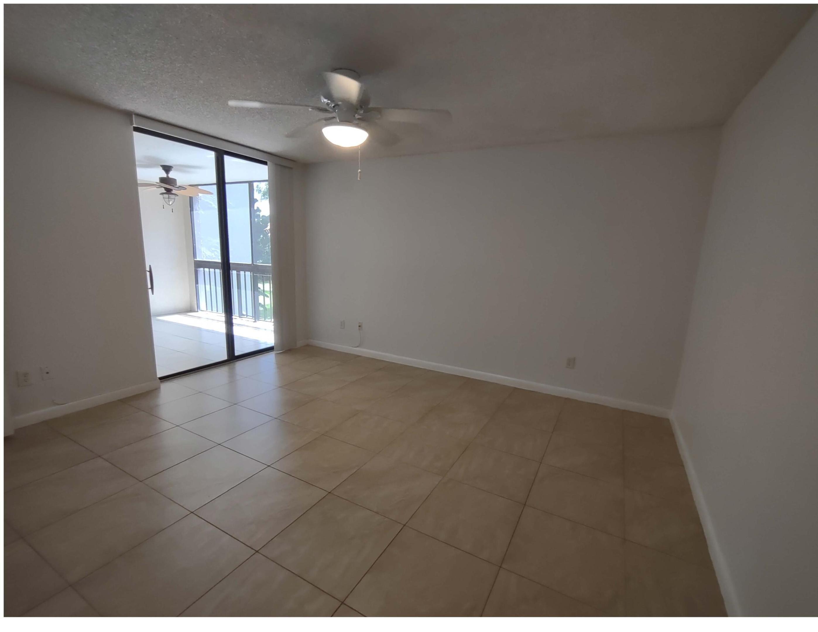 LAKESIDE CONDO - Residential Lease