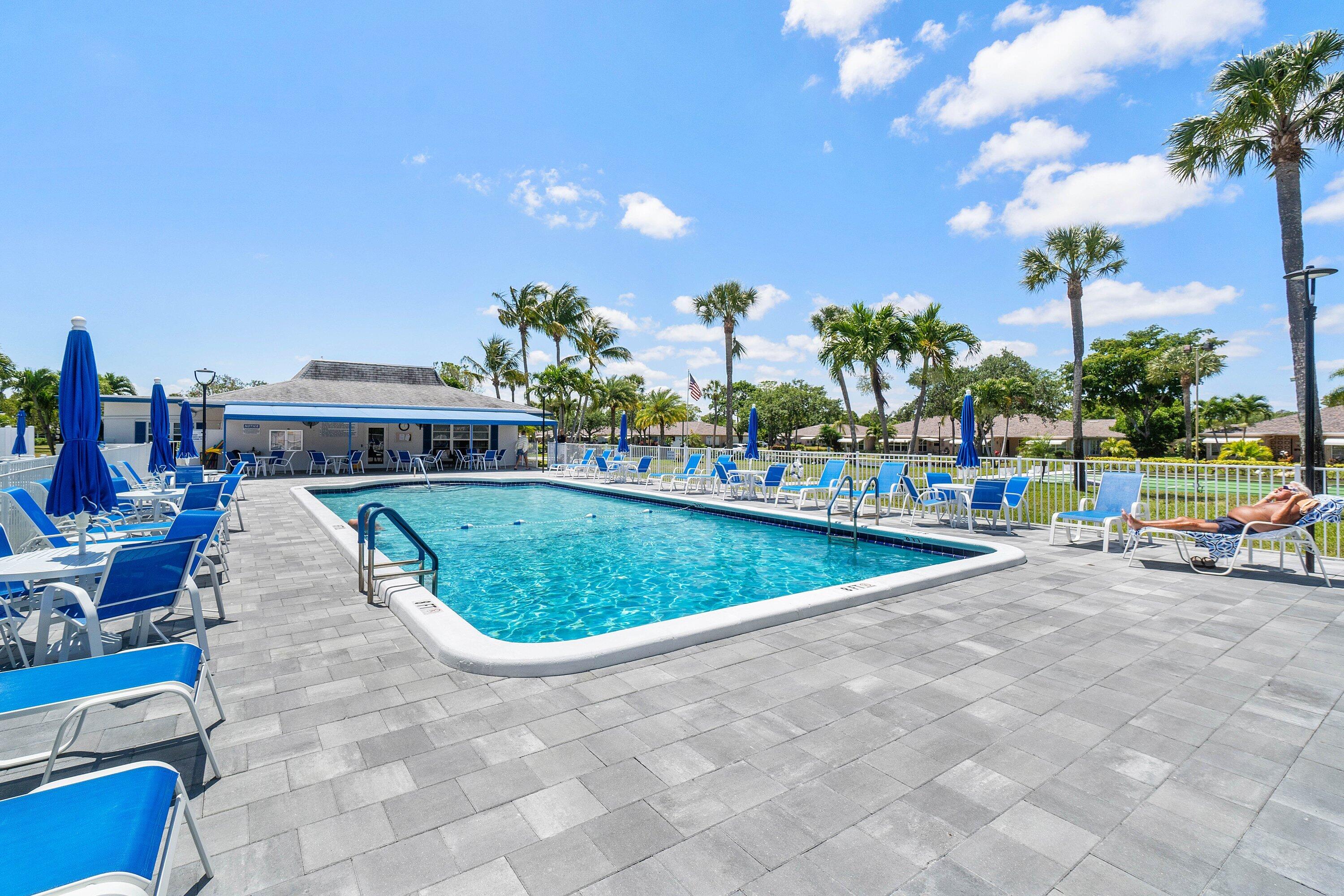 HIGH POINT OF DELRAY SEC 5 CONDO - Residential
