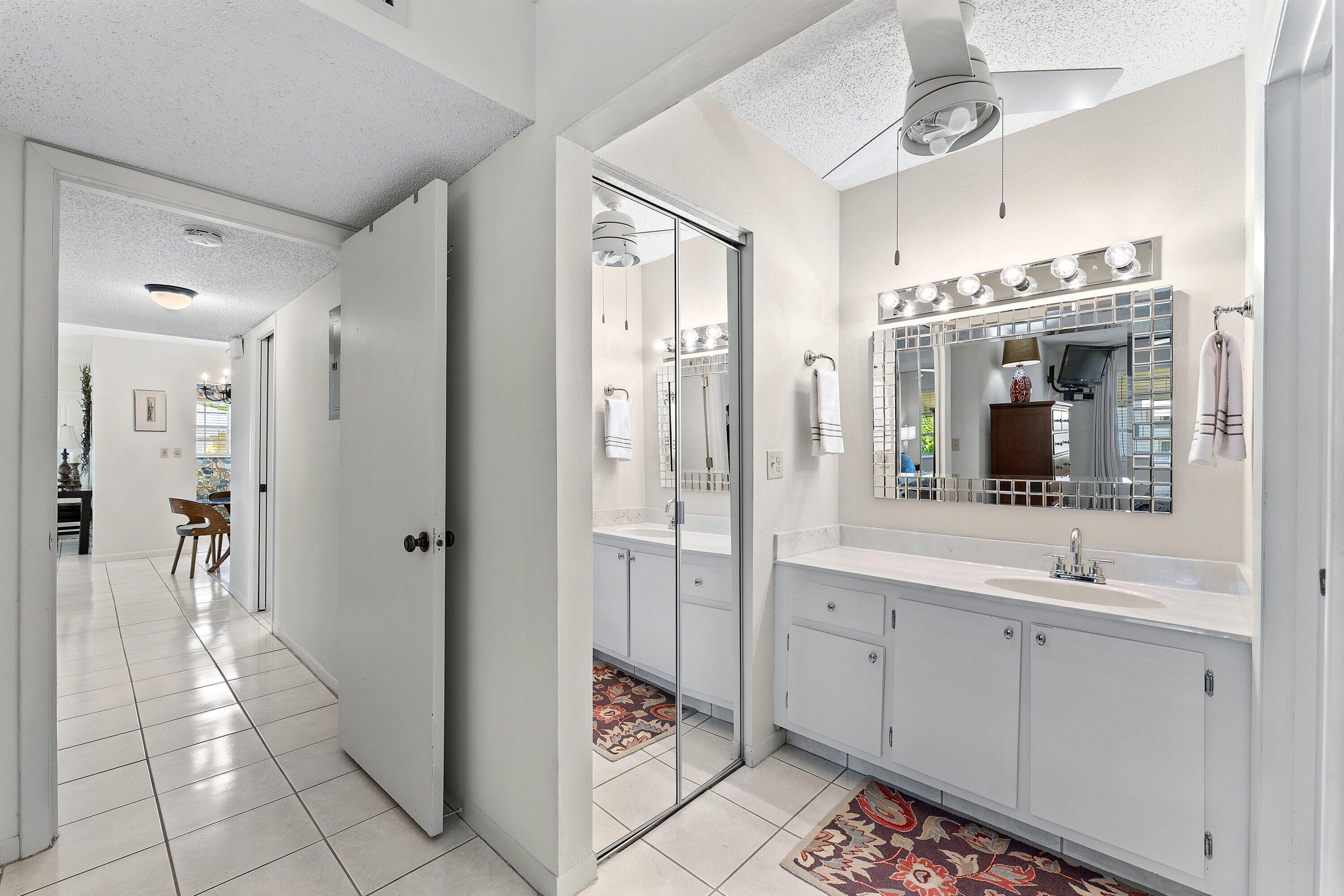 HIGH POINT OF DELRAY SEC 5 CONDO - Residential