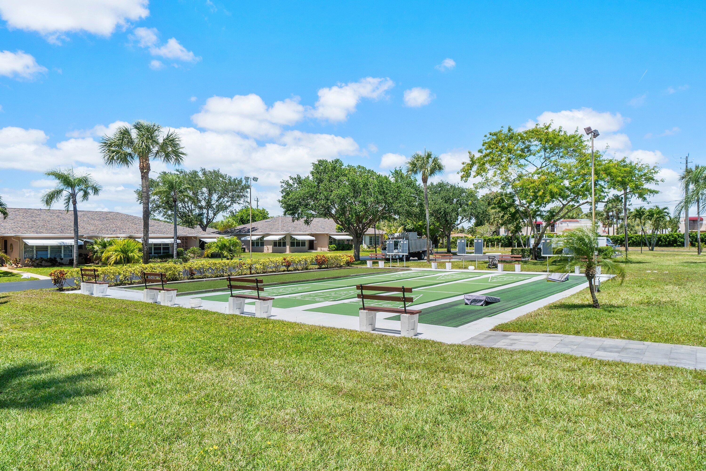 HIGH POINT OF DELRAY SEC 5 CONDO - Residential