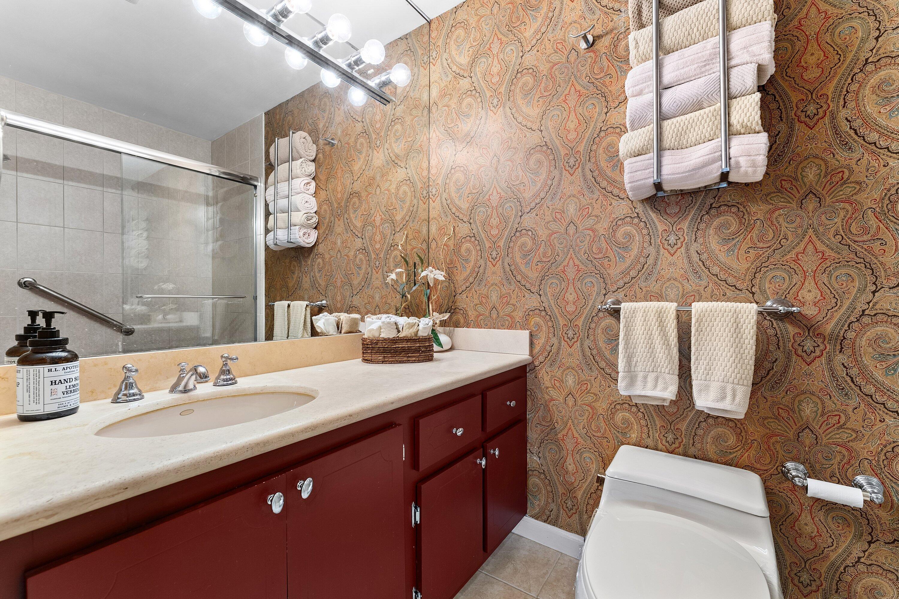 HIGH POINT OF DELRAY SEC 5 CONDO - Residential