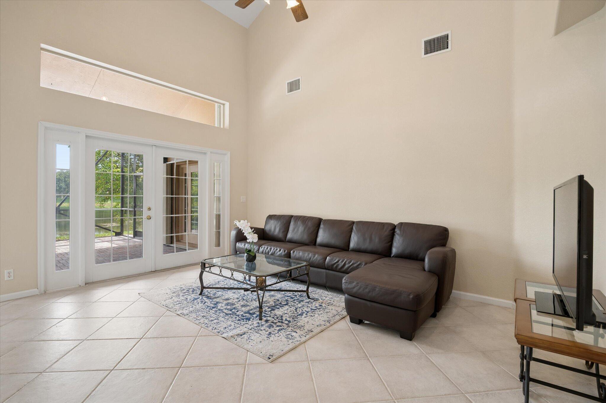PARKLAND ISLES - Residential