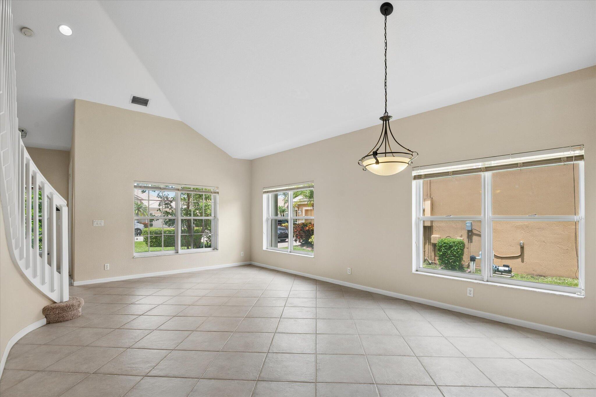 PARKLAND ISLES - Residential
