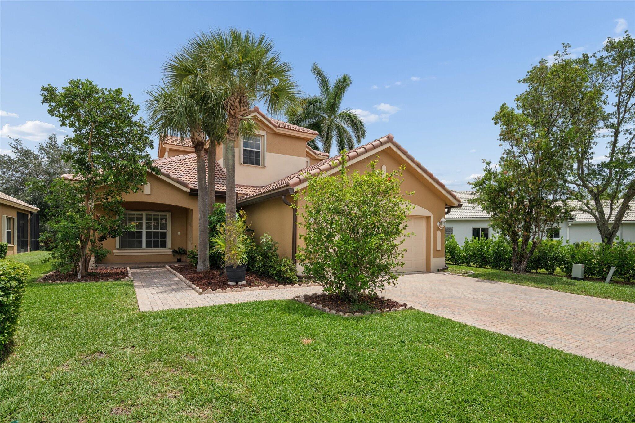 PARKLAND ISLES - Residential