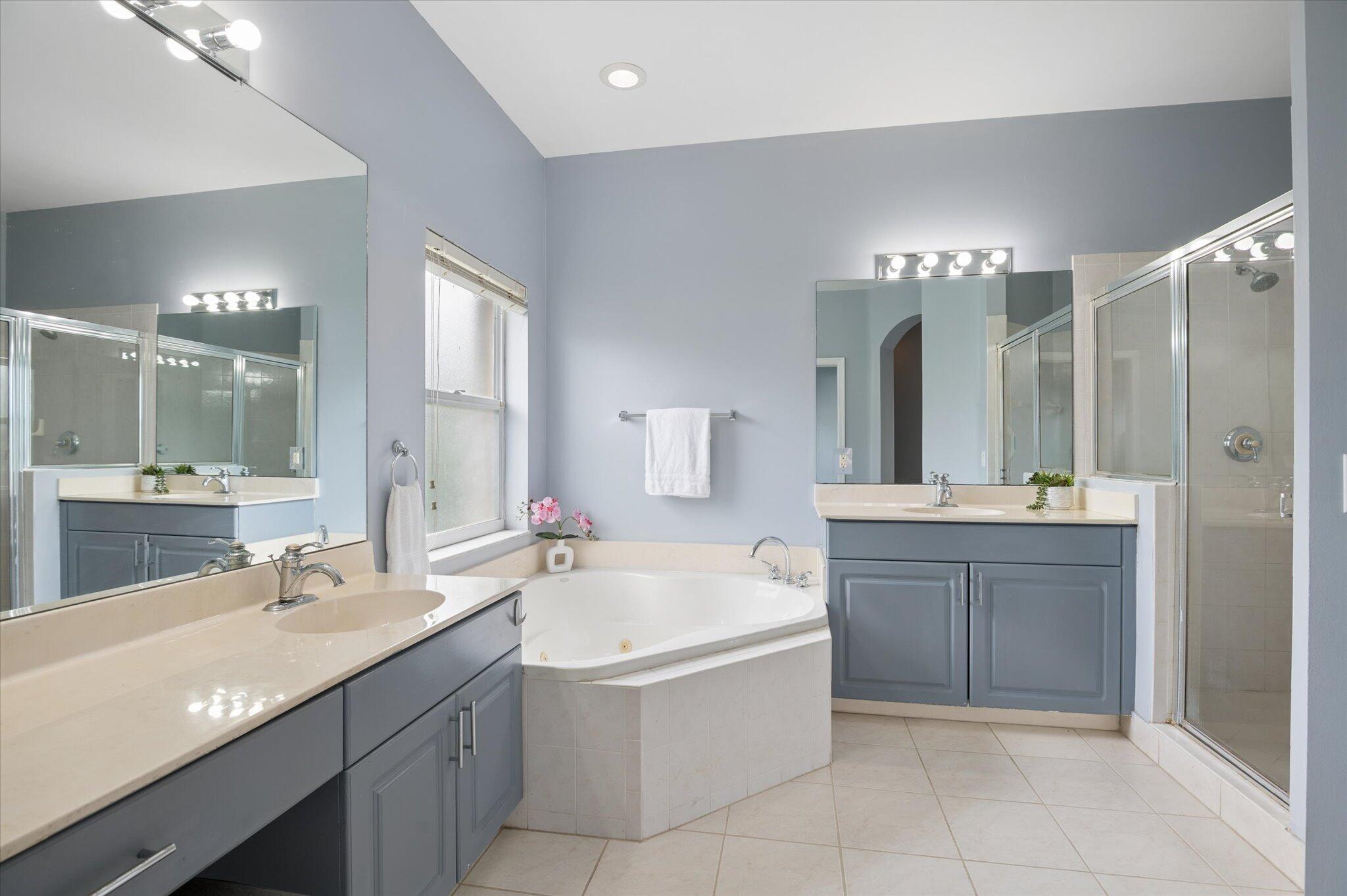 PARKLAND ISLES - Residential