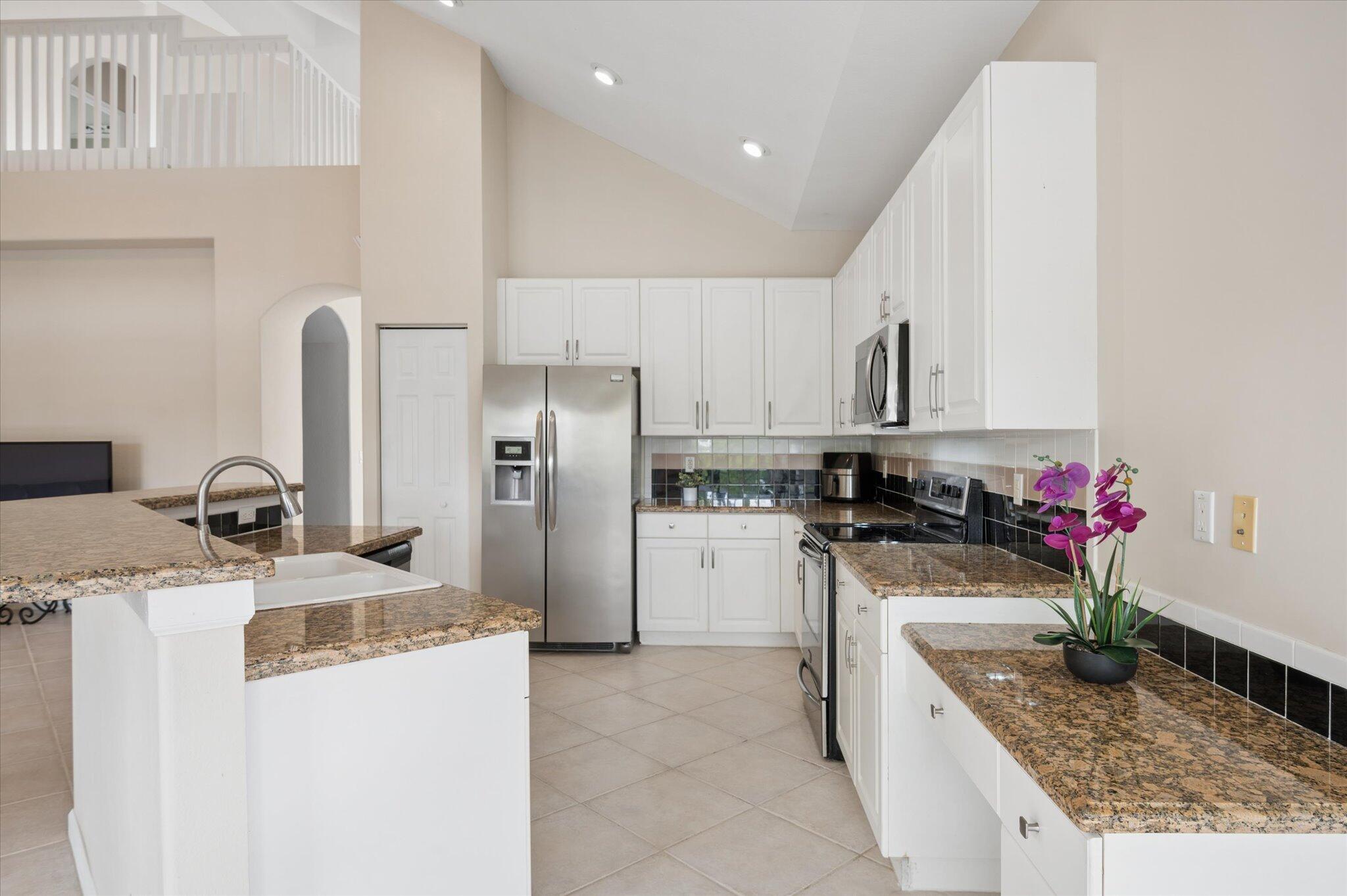 PARKLAND ISLES - Residential