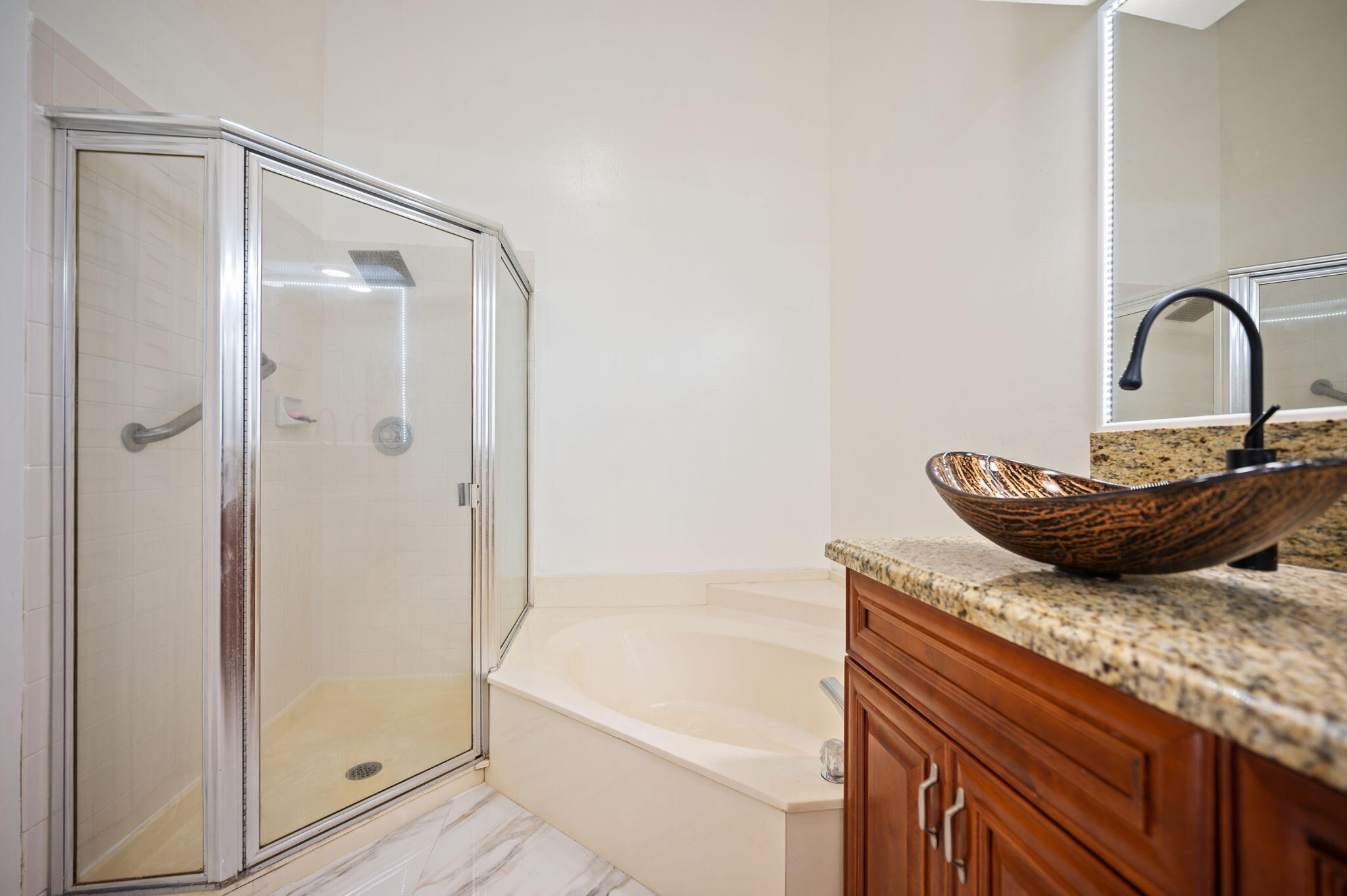 MONTEGO BAY 3 - Residential
