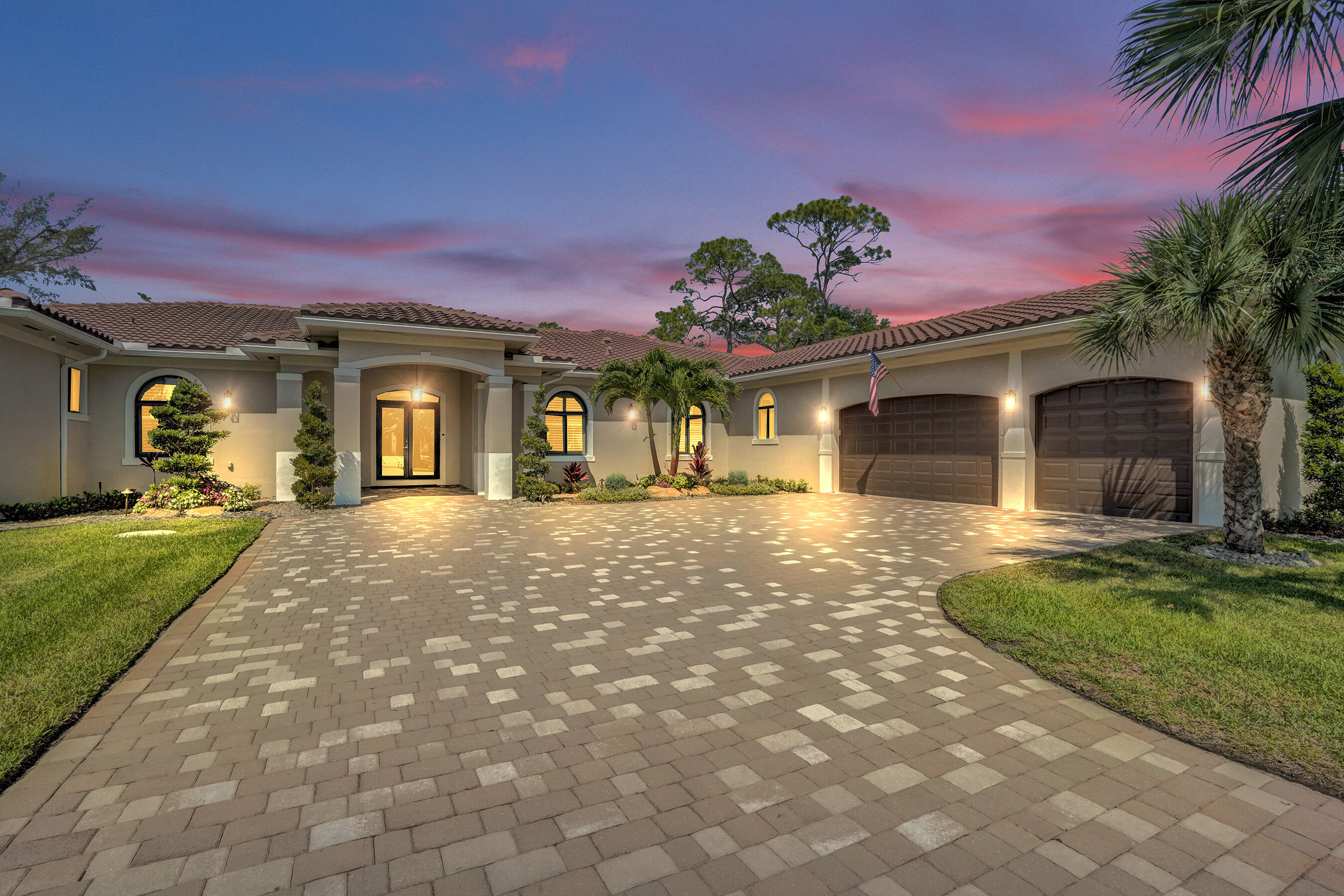PINE TREE ESTATES - Residential