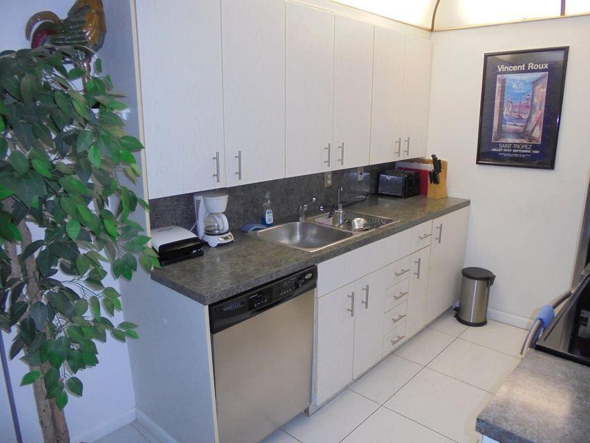 CENTURY VILLAGE - Residential Lease
