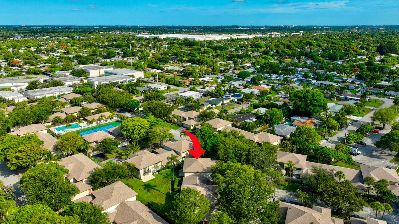 CONDOMINIUM 17 OF LIGHTHOUSE - Residential