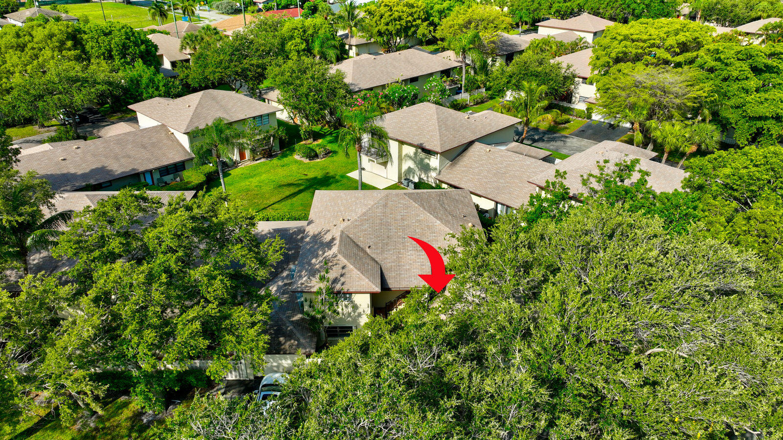 CONDOMINIUM 17 OF LIGHTHOUSE - Residential