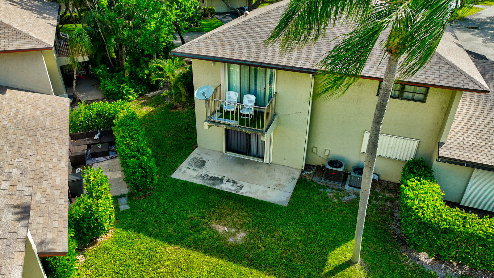 CONDOMINIUM 17 OF LIGHTHOUSE - Residential