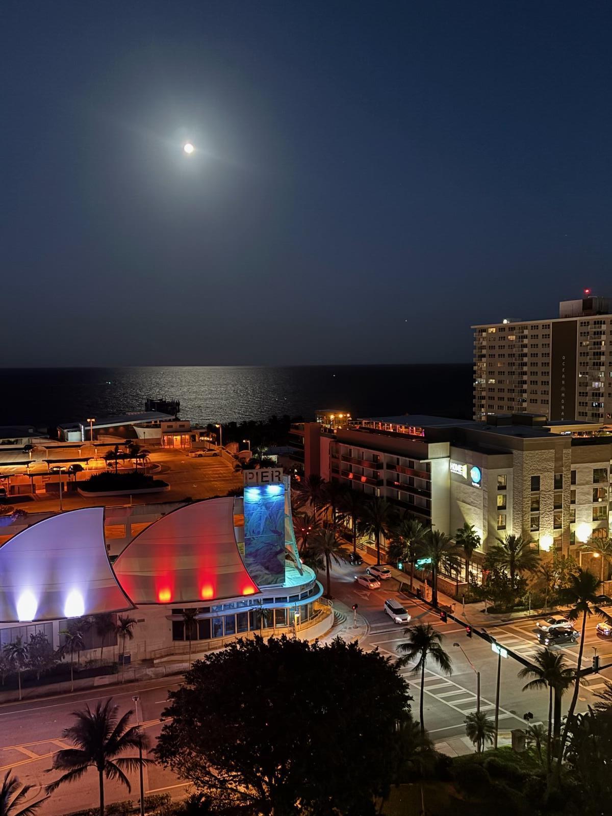 GRANADA HOUSE CONDOMINIUM - Residential