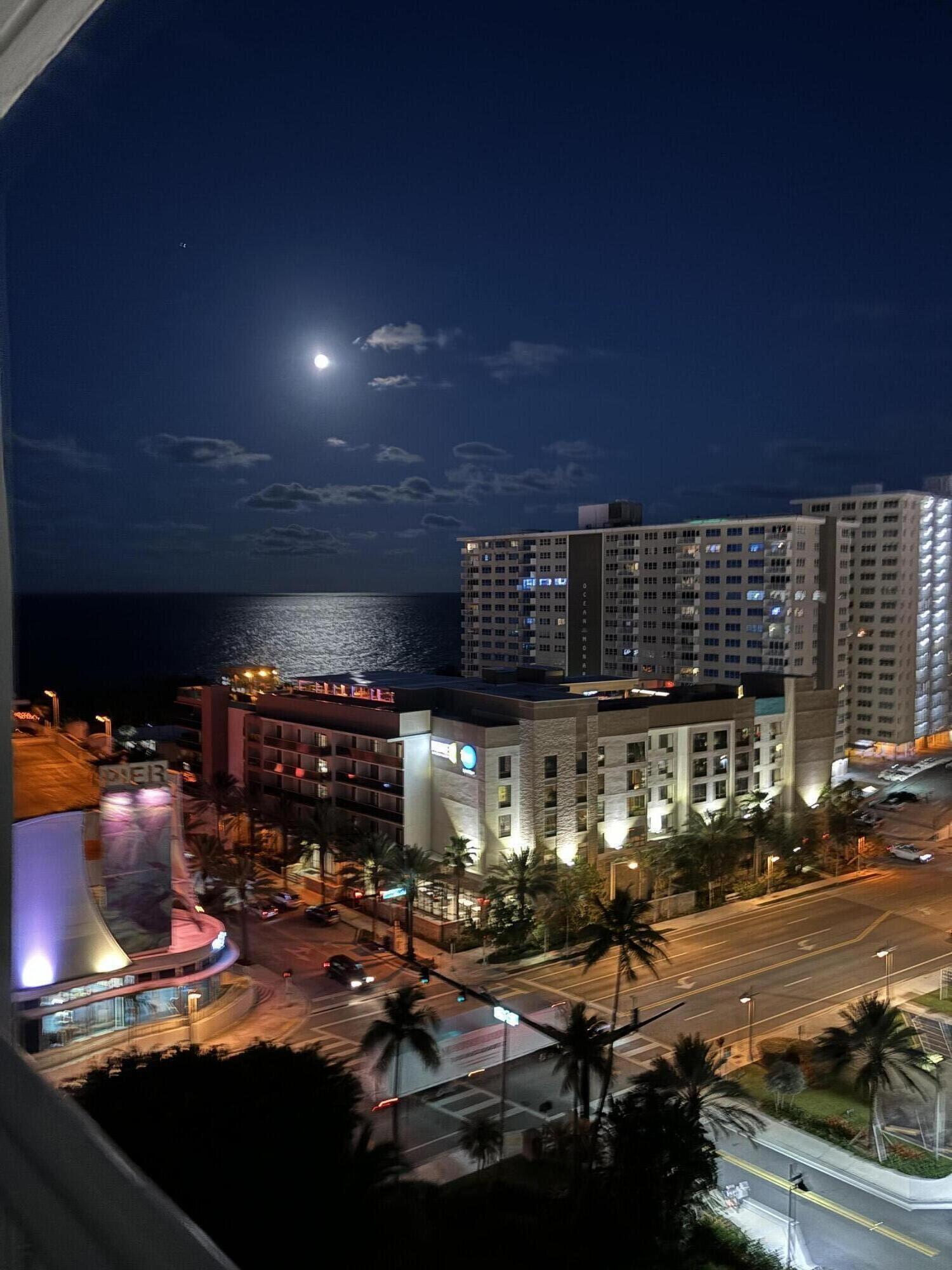 GRANADA HOUSE CONDOMINIUM - Residential
