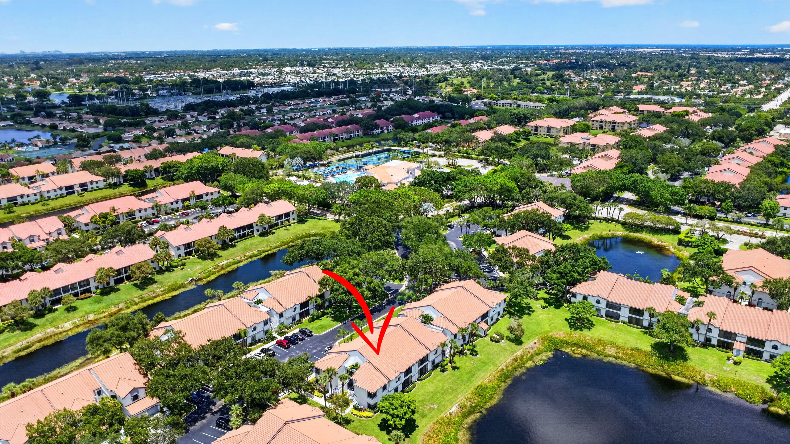 PLATINA- ALEXANDRA VILLAGE CONDO - Residential