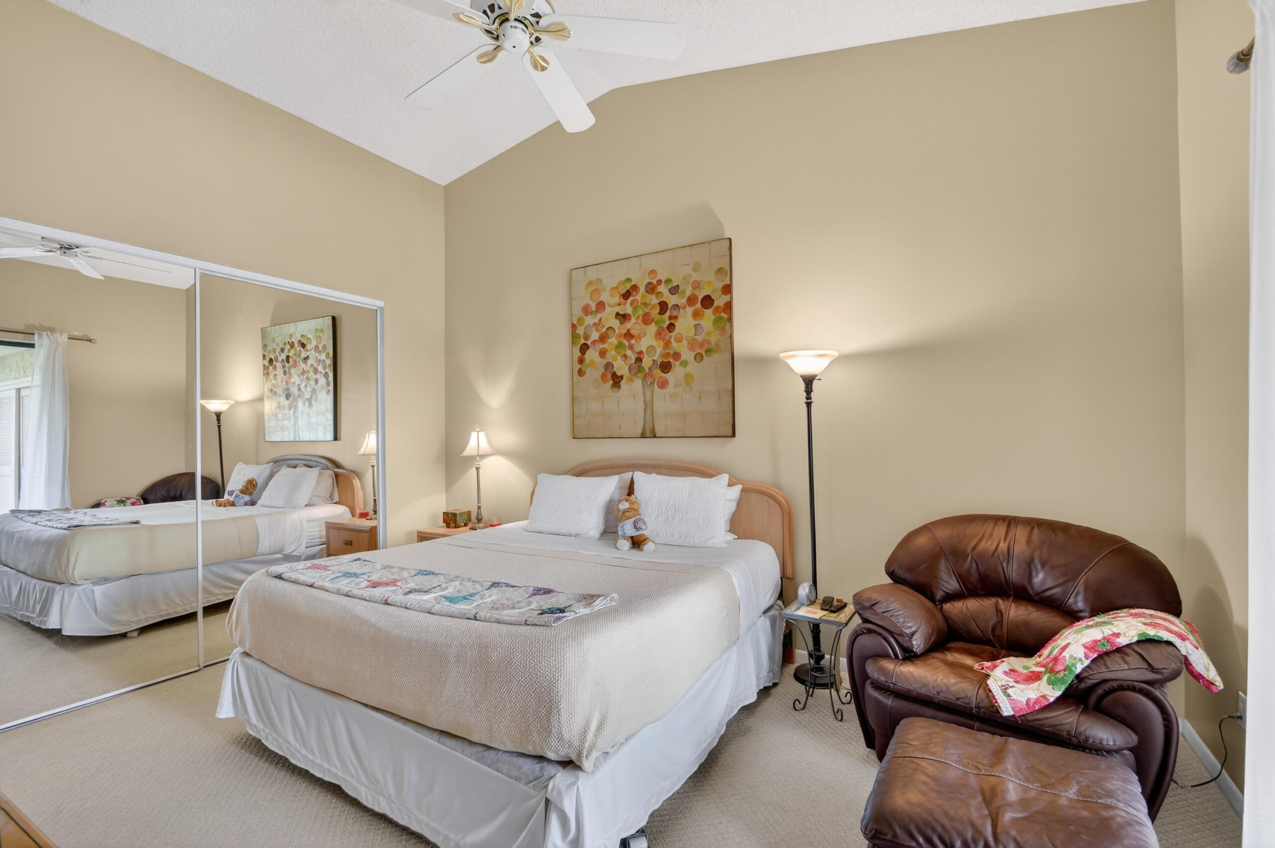 PLATINA- ALEXANDRA VILLAGE CONDO - Residential