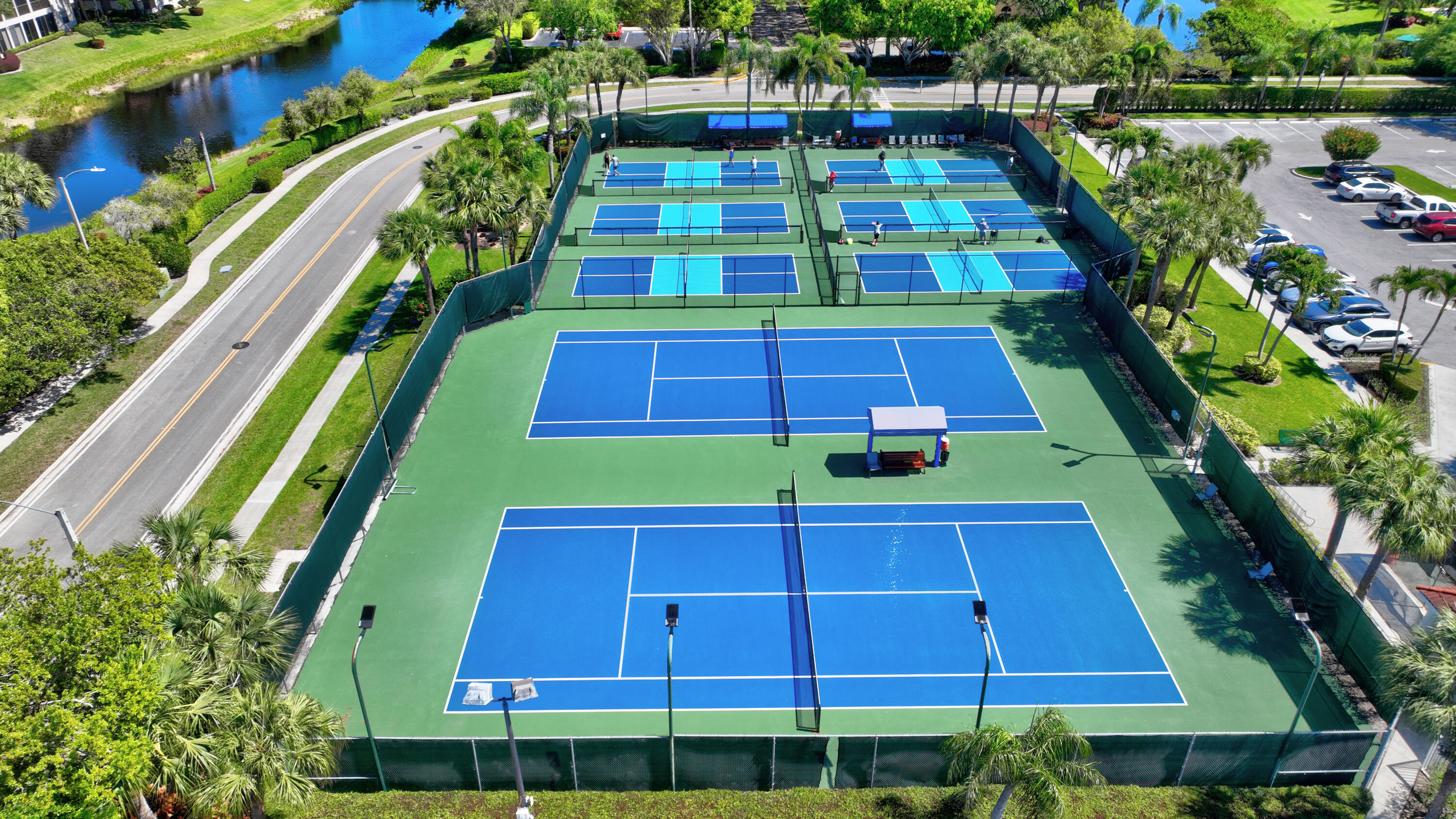 PLATINA- ALEXANDRA VILLAGE CONDO - Residential