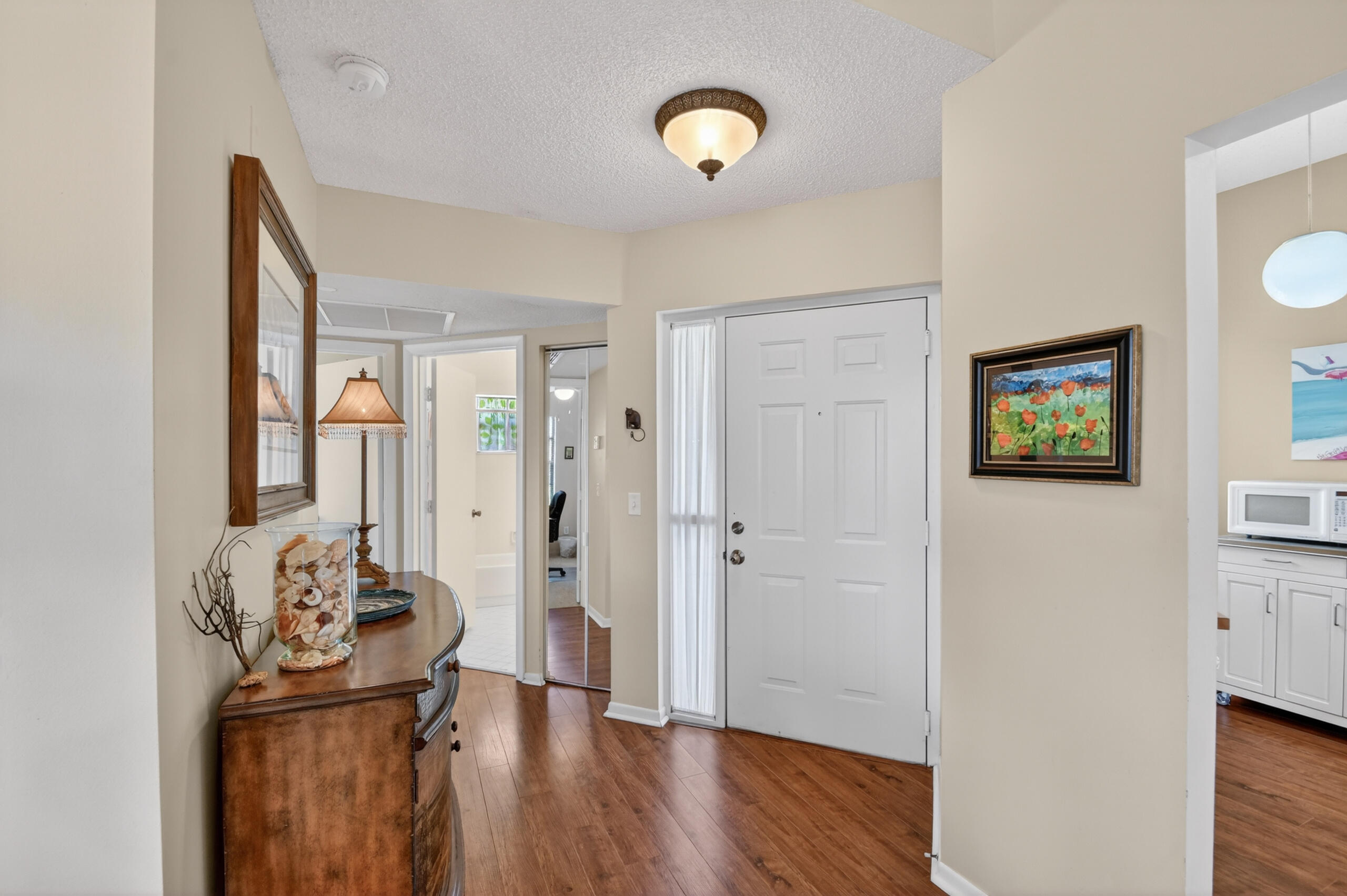 PLATINA- ALEXANDRA VILLAGE CONDO - Residential