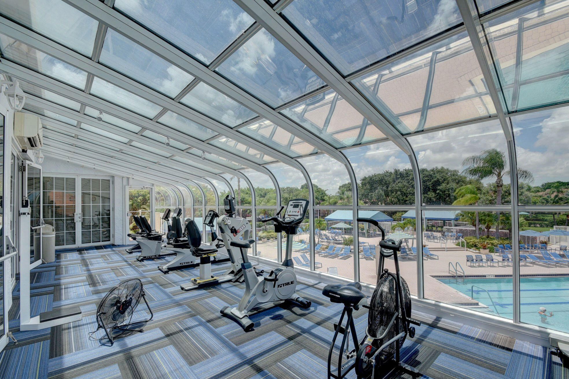 PLATINA- ALEXANDRA VILLAGE CONDO - Residential