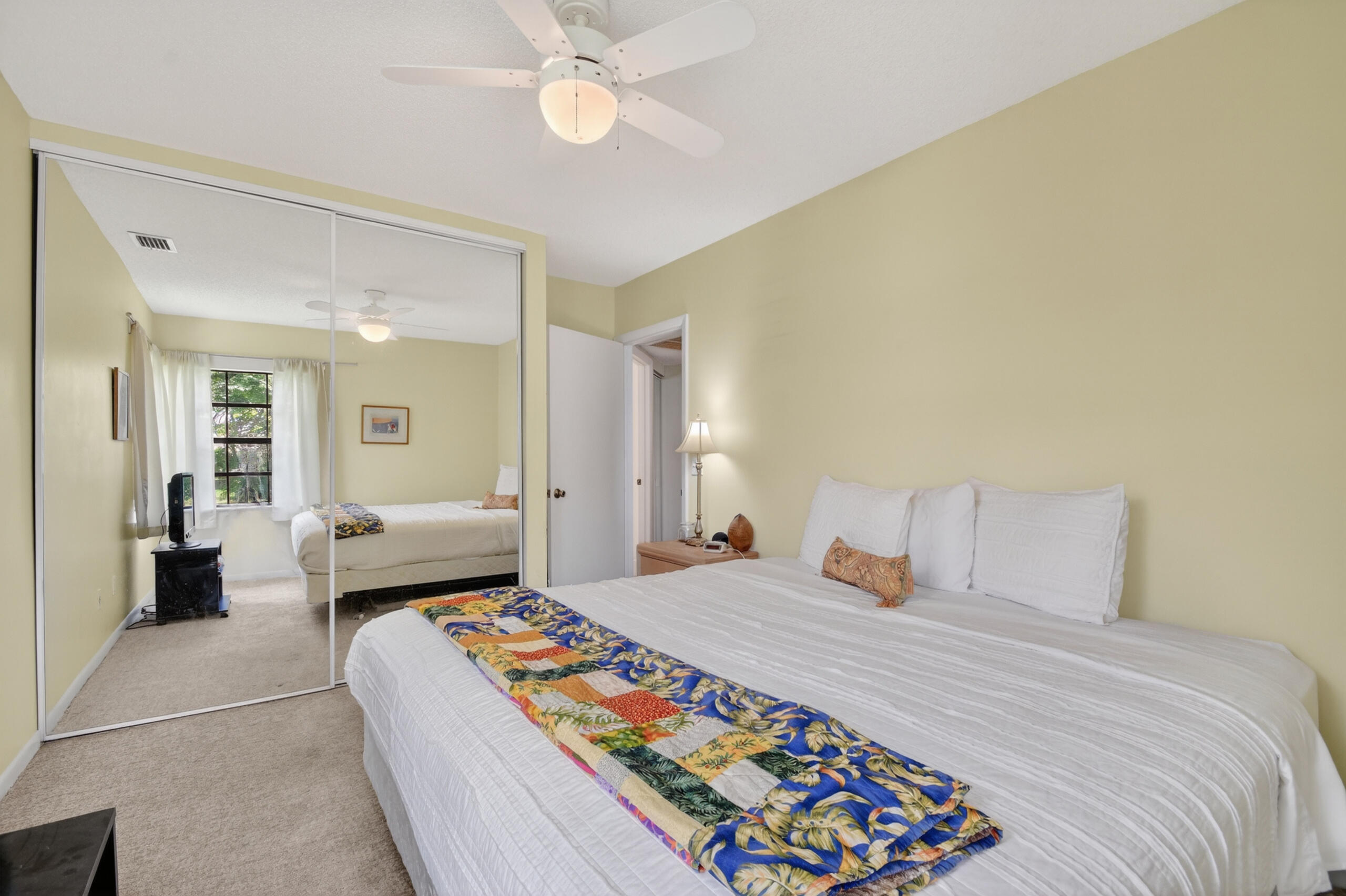 PLATINA- ALEXANDRA VILLAGE CONDO - Residential