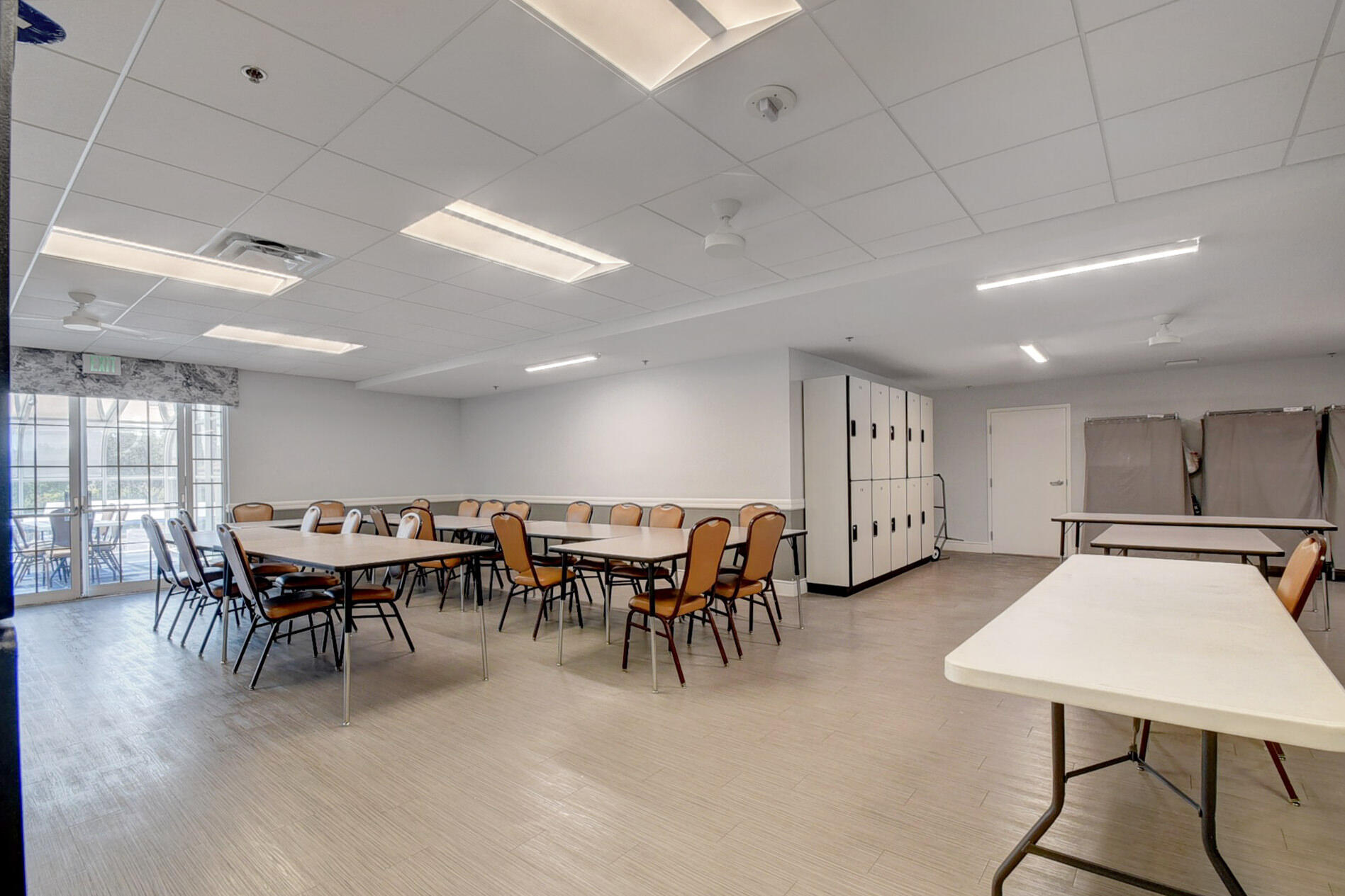 PLATINA- ALEXANDRA VILLAGE CONDO - Residential
