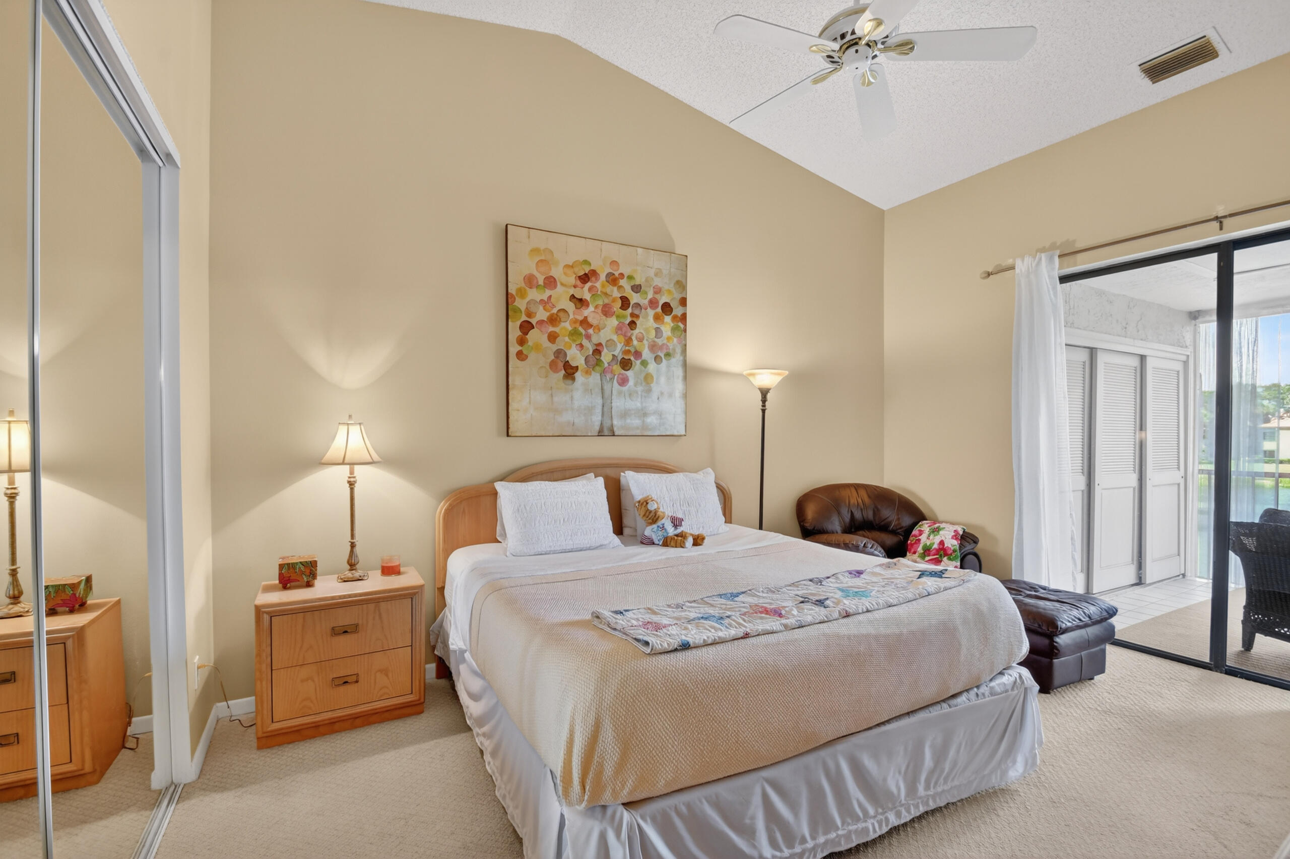 PLATINA- ALEXANDRA VILLAGE CONDO - Residential