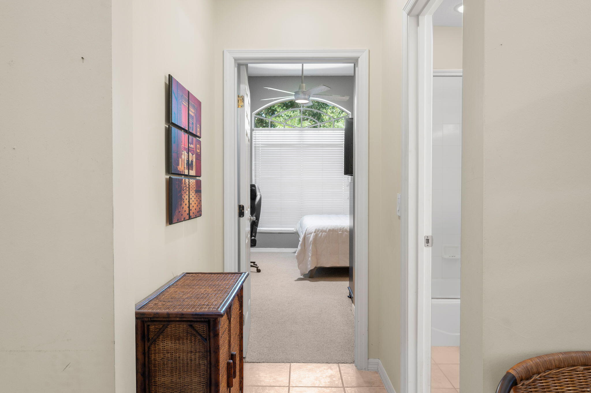 REPLAT OF HAWK'S VIEW AT THE RESERVE - Residential Lease