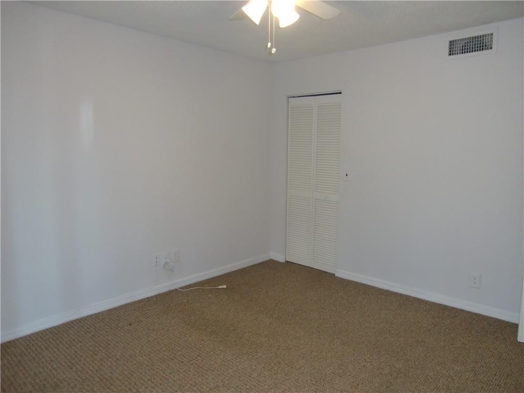 WINDWARD LAKES CONDO - Residential