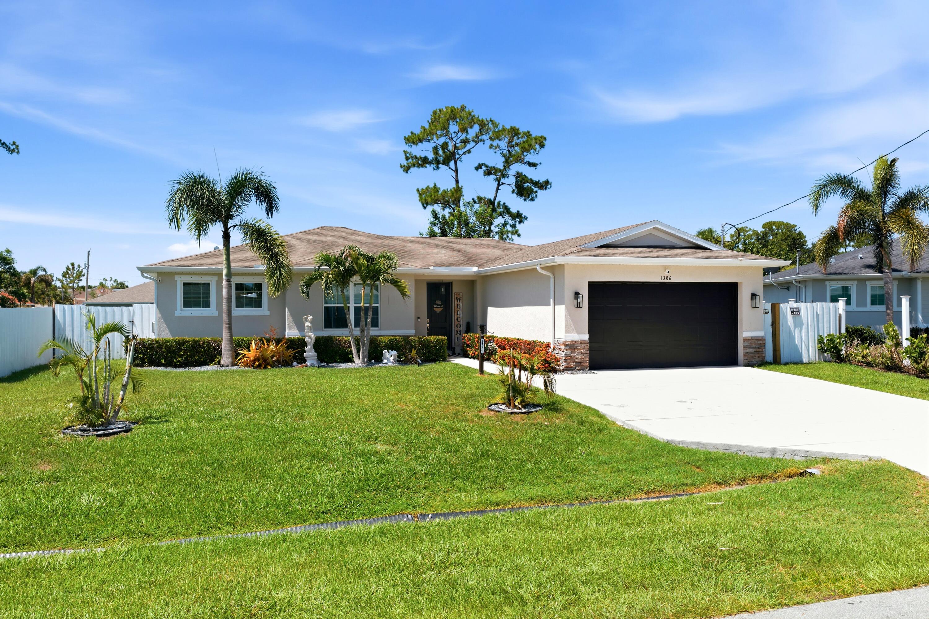 PORT ST LUCIE SECTION 23 - Residential