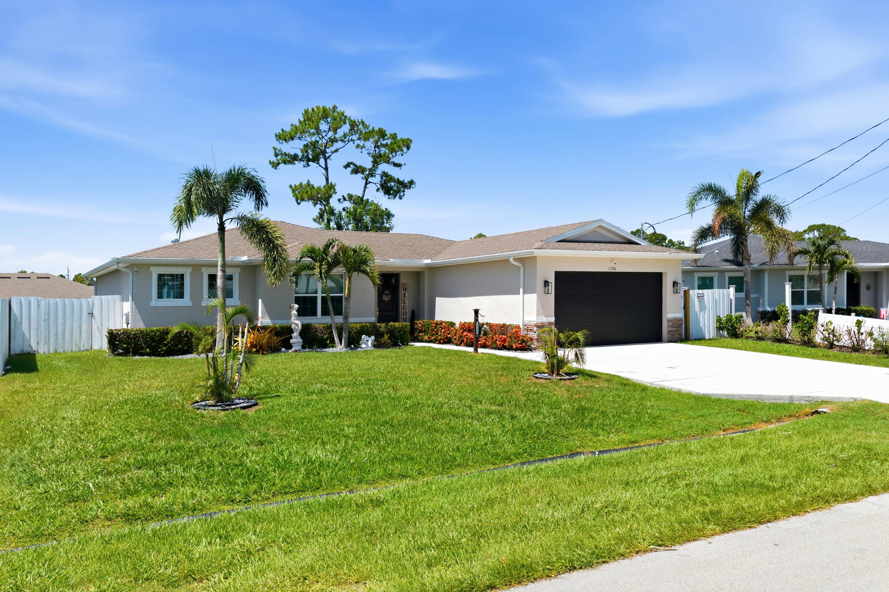 PORT ST LUCIE SECTION 23 - Residential
