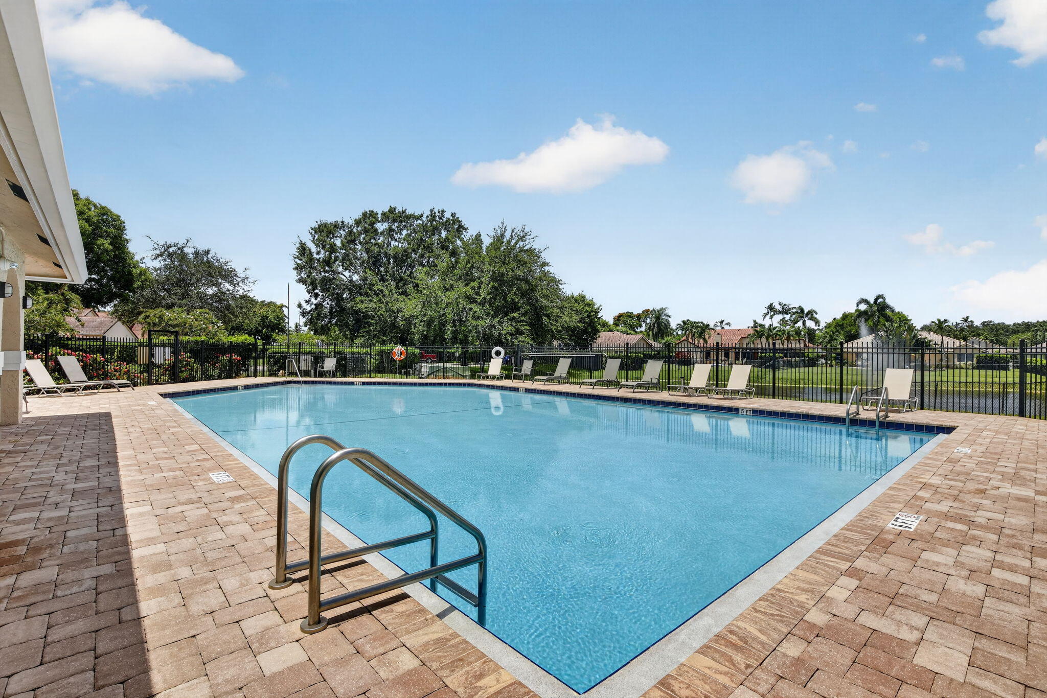FOREST RIDGE CLUSTER HOMES III - Residential